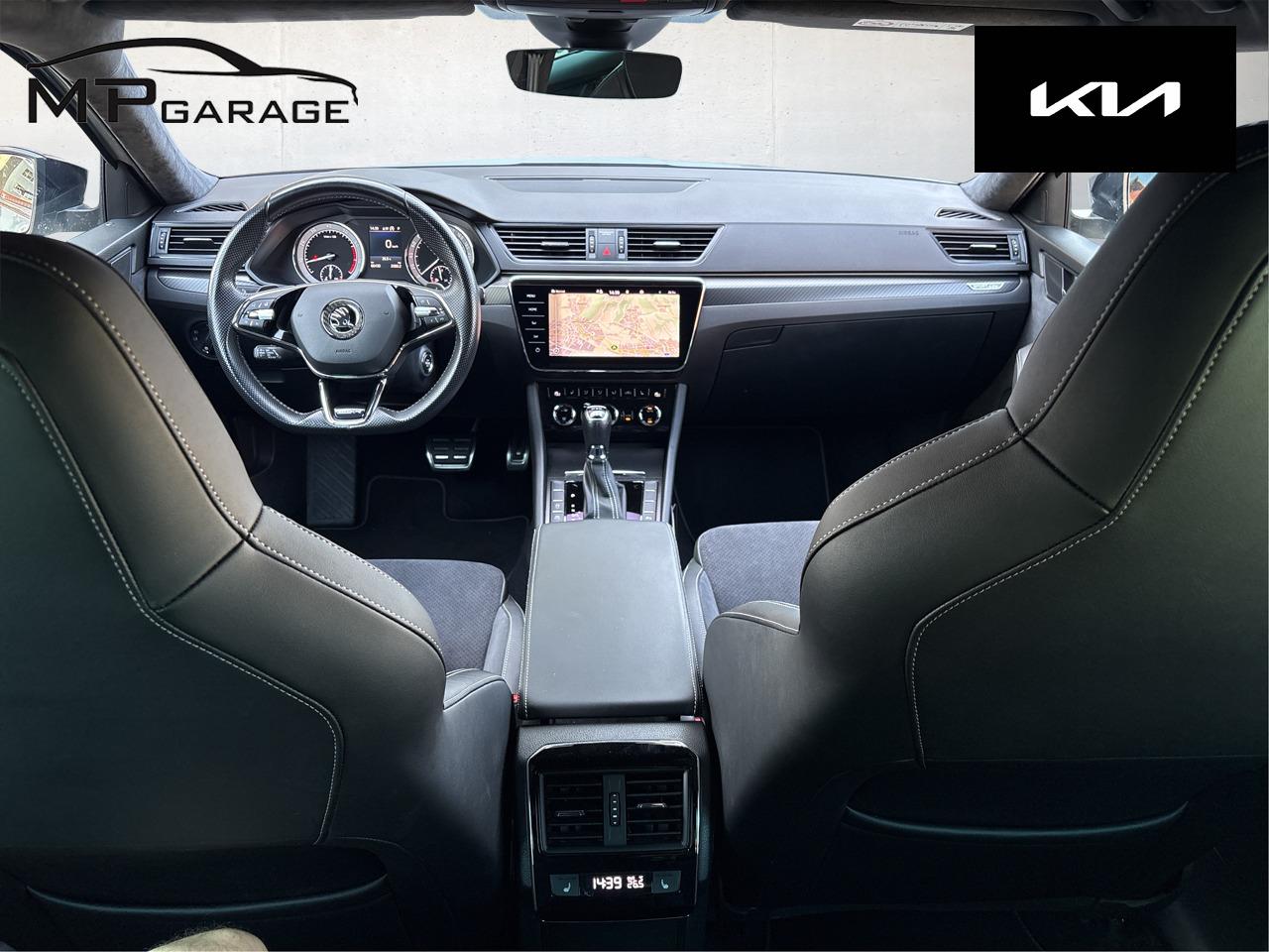 SKODA Superb Combi 2.0 TSI 280 SportLine Light 4x4 DSG-image-7