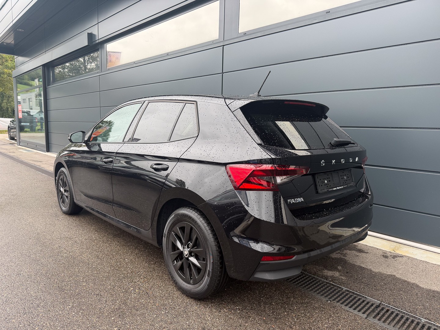 SKODA Fabia 1.0 TSI Ambition DSG-showroom-element-3