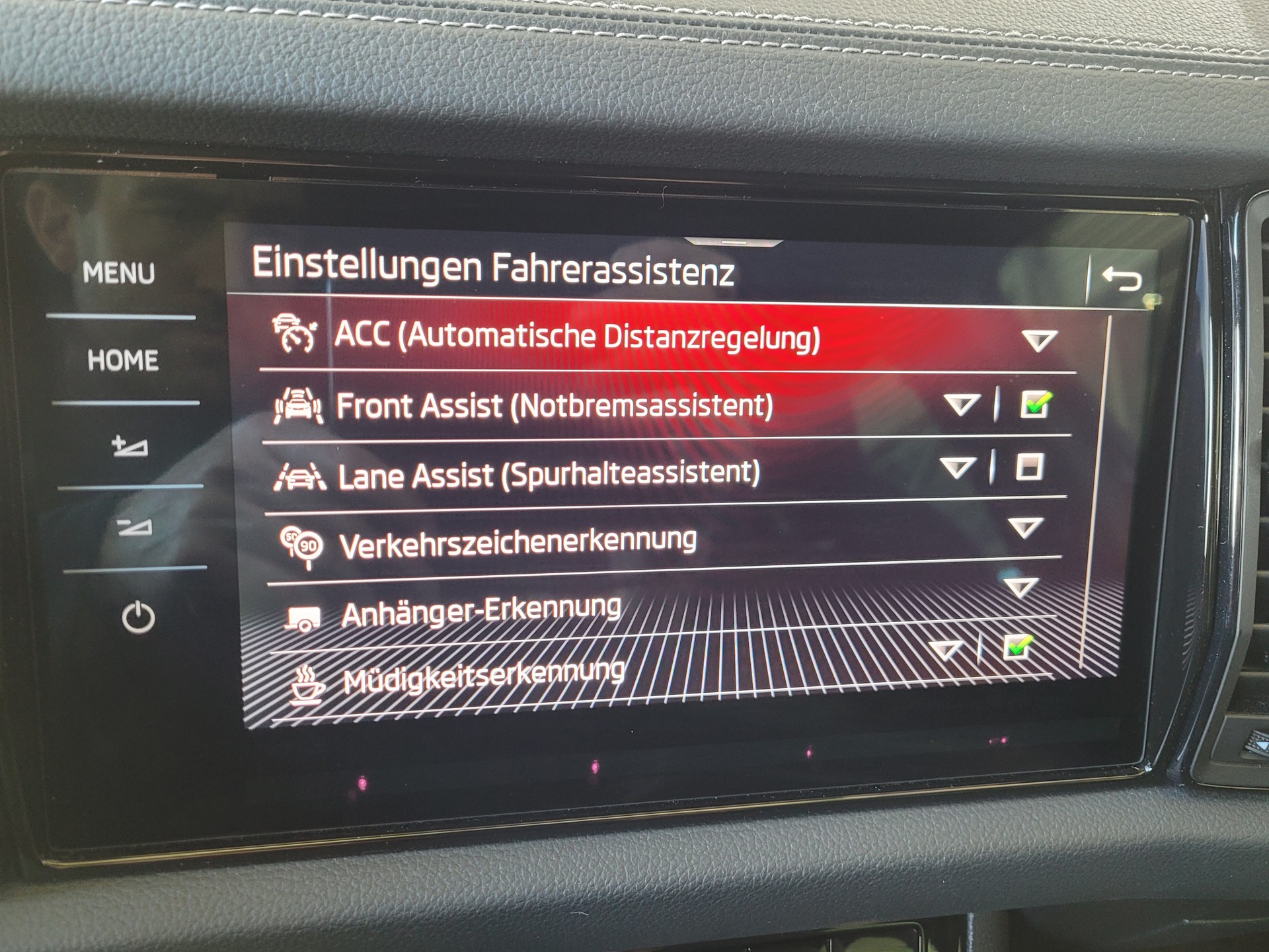 SKODA Kodiaq 2.0 TDI CR SportLine 4x4 DSG *Anhängerkupplung*-image-13