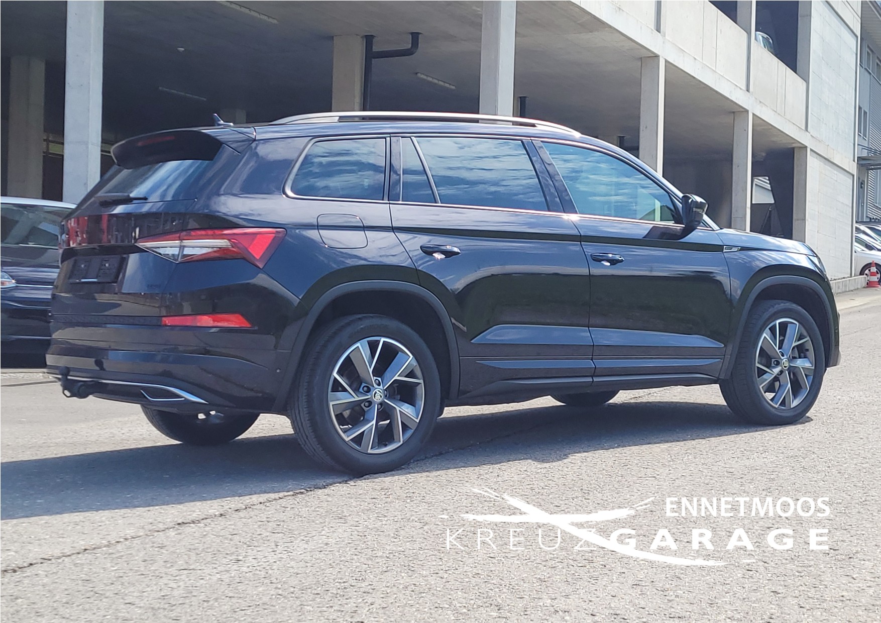SKODA Kodiaq 2.0 TDI CR SportLine 4x4 DSG *Anhängerkupplung*-image-4