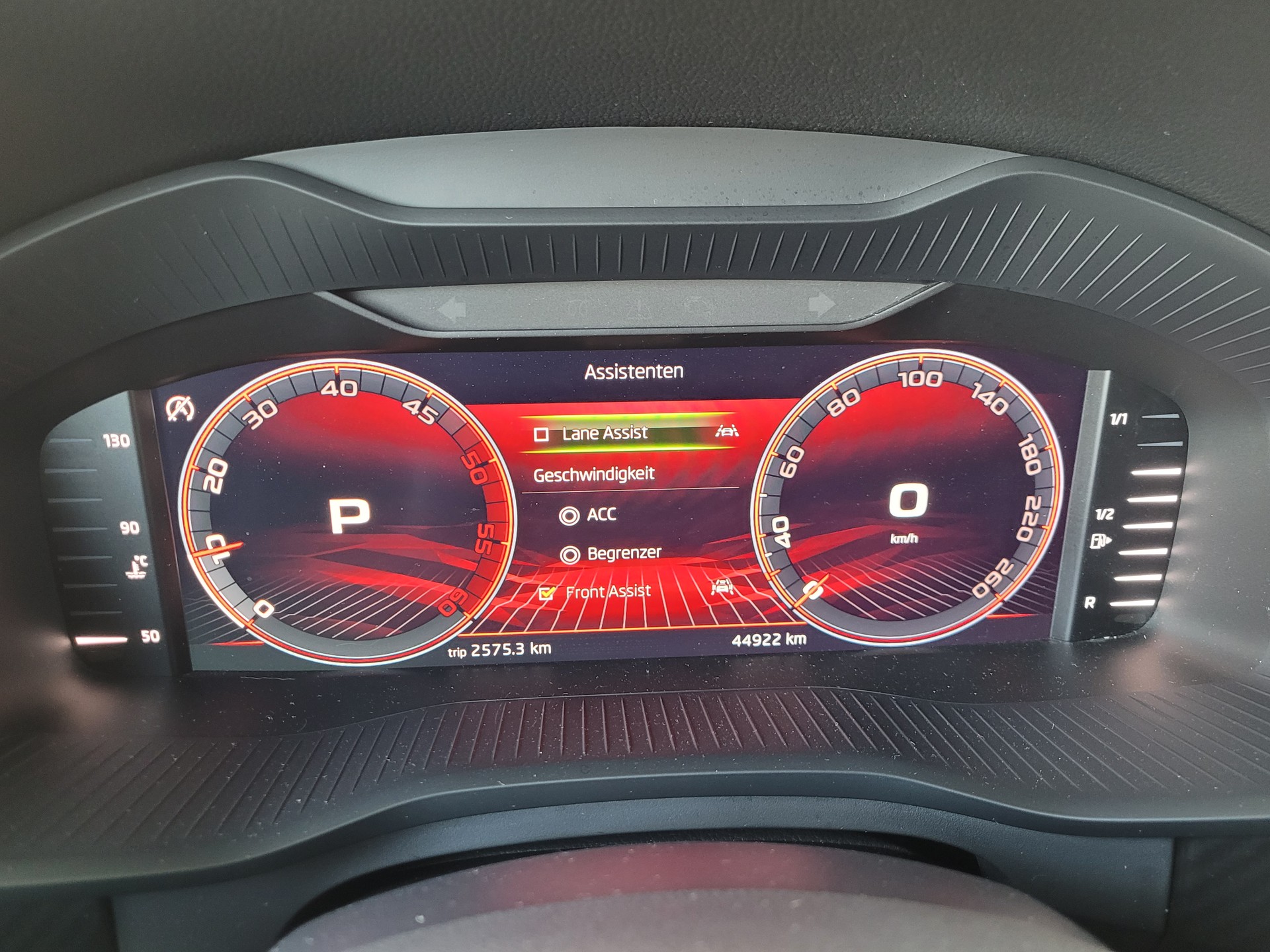 SKODA Kodiaq 2.0 TDI CR SportLine 4x4 DSG *Anhängerkupplung*-image-10