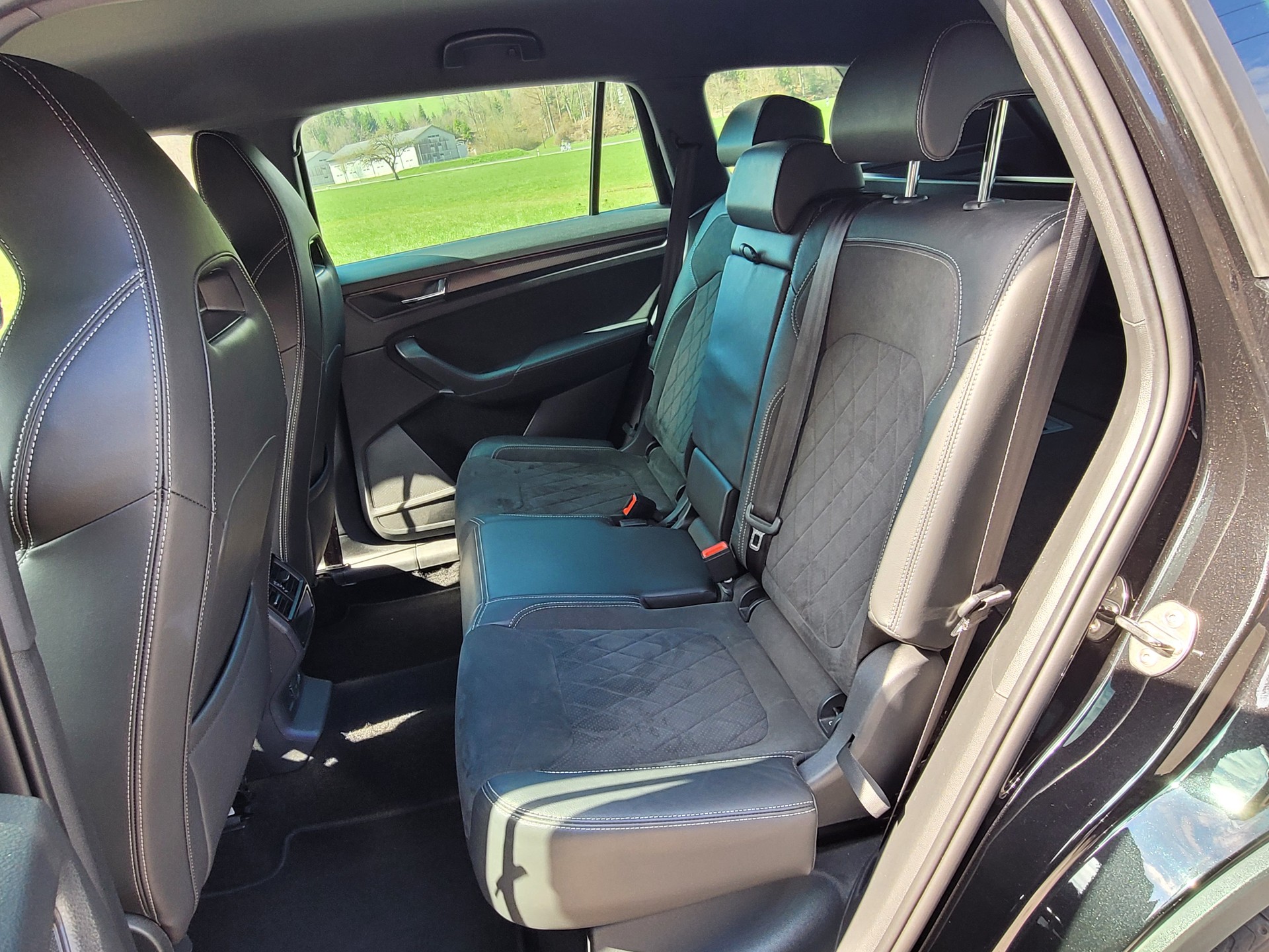 SKODA Kodiaq 2.0 TDI CR SportLine 4x4 DSG *Anhängerkupplung*-image-15