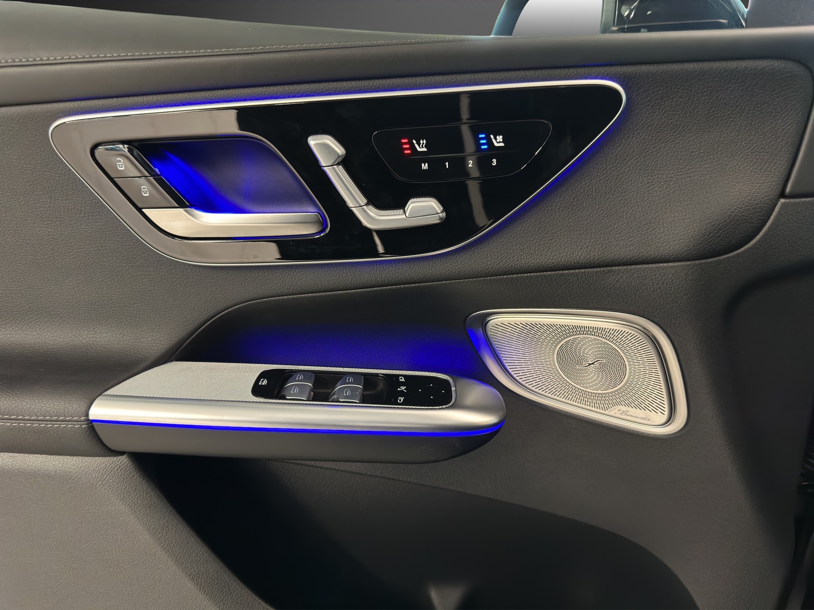 MERCEDES-BENZ GLC 220 d 4M 9G-Tronic-image-12