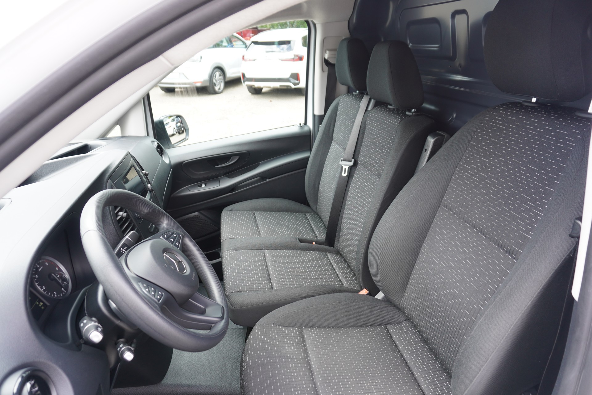 MERCEDES-BENZ Vito 116 CDI Lang 9G-Tronic Base-image-12