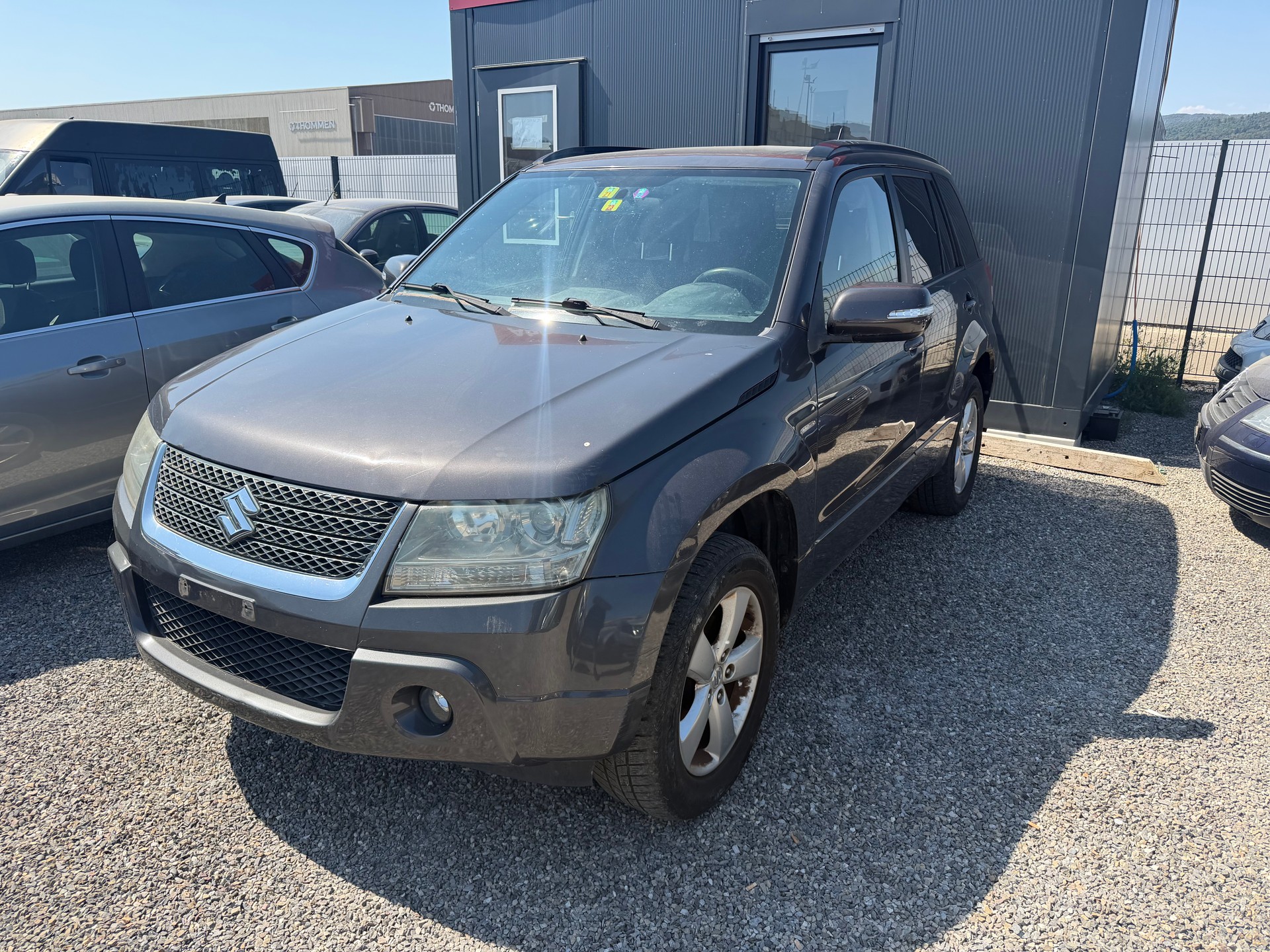 SUZUKI Grand Vitara 2.4 16V GL Top