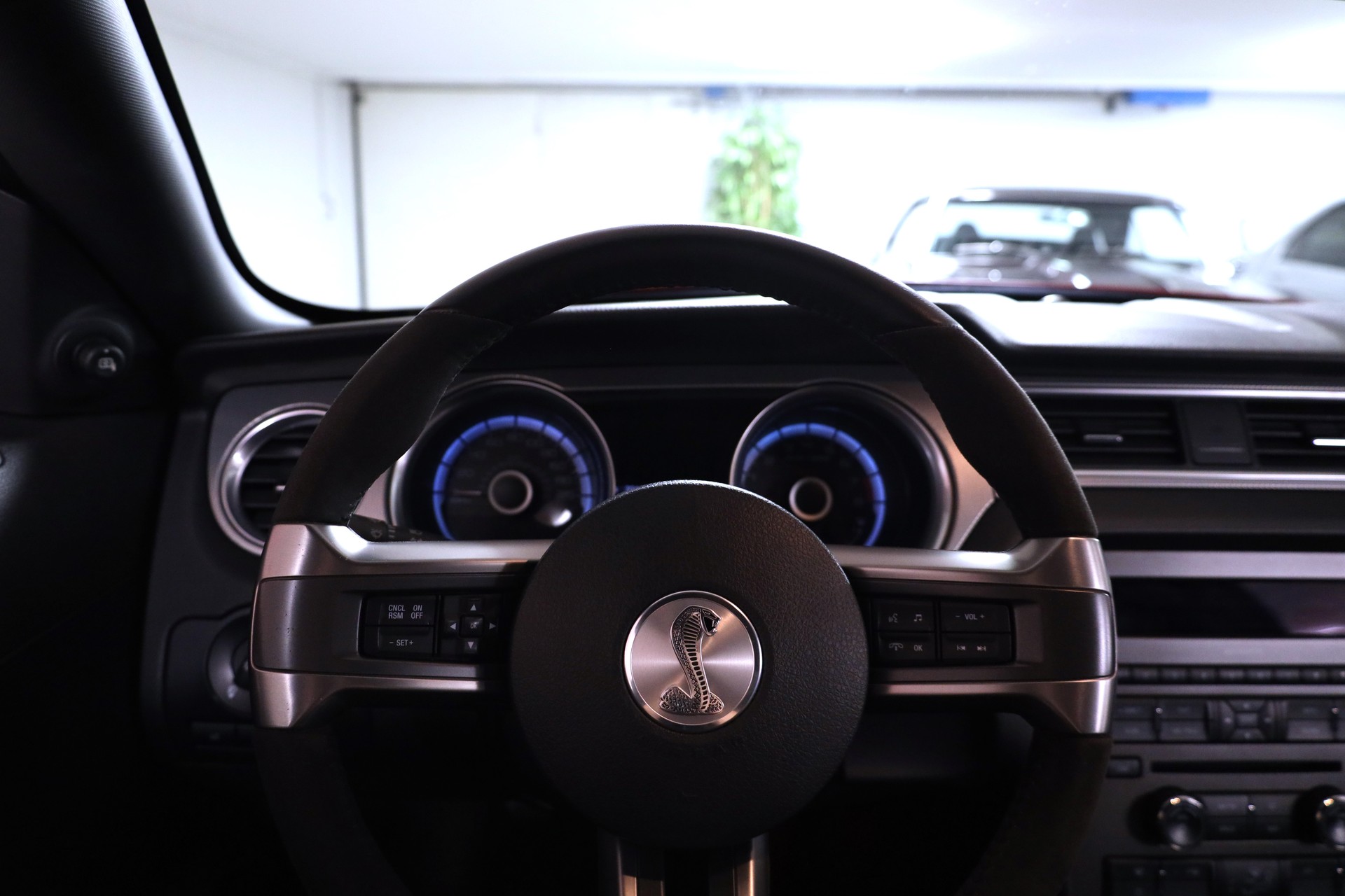 FORD Shelby GT500 5.8 SVT 20th Anniversary Edition-image-9