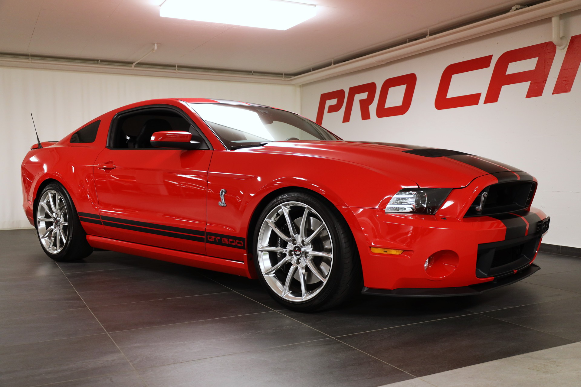 FORD Shelby GT500 5.8 SVT 20th Anniversary Edition-image-2