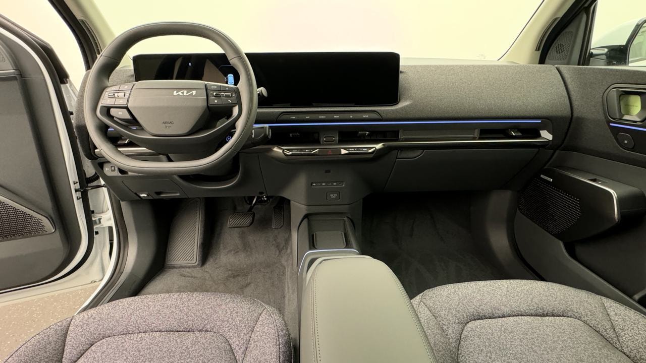 KIA EV2 42 kWh Earth-image-5