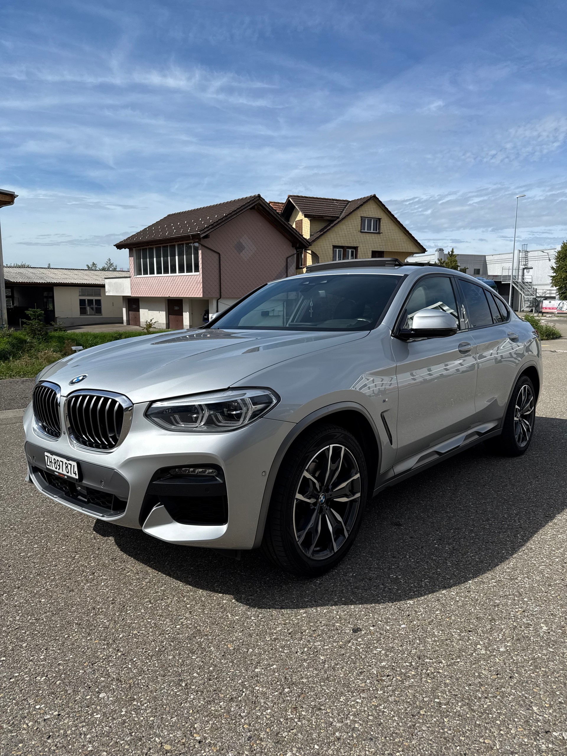 BMW BMW X4 xDrive20d M Paket | Head-Up | 360° Kamera | Harman Kardon | Memory | AHK | Apple CarPlay | Sitz-/Lenkradheizung-image-6