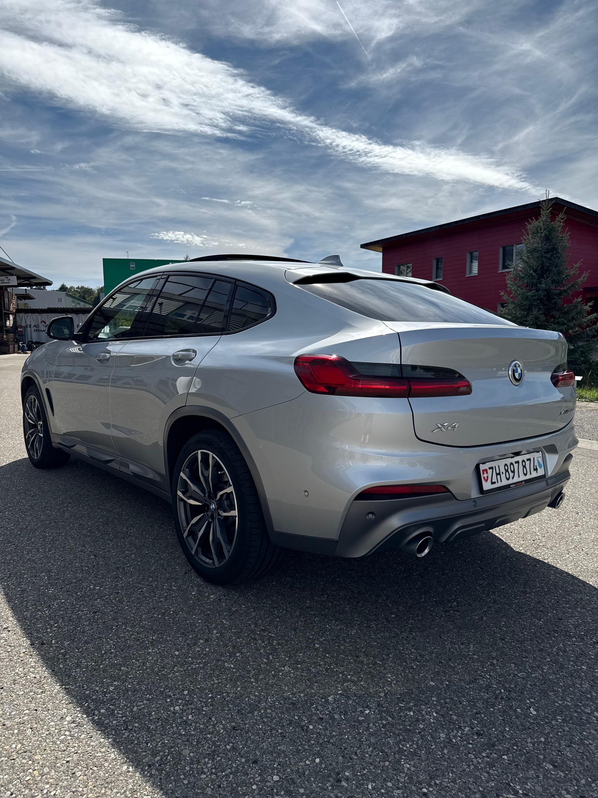 BMW BMW X4 xDrive20d M Paket | Head-Up | 360° Kamera | Harman Kardon | Memory | AHK | Apple CarPlay | Sitz-/Lenkradheizung-image-4