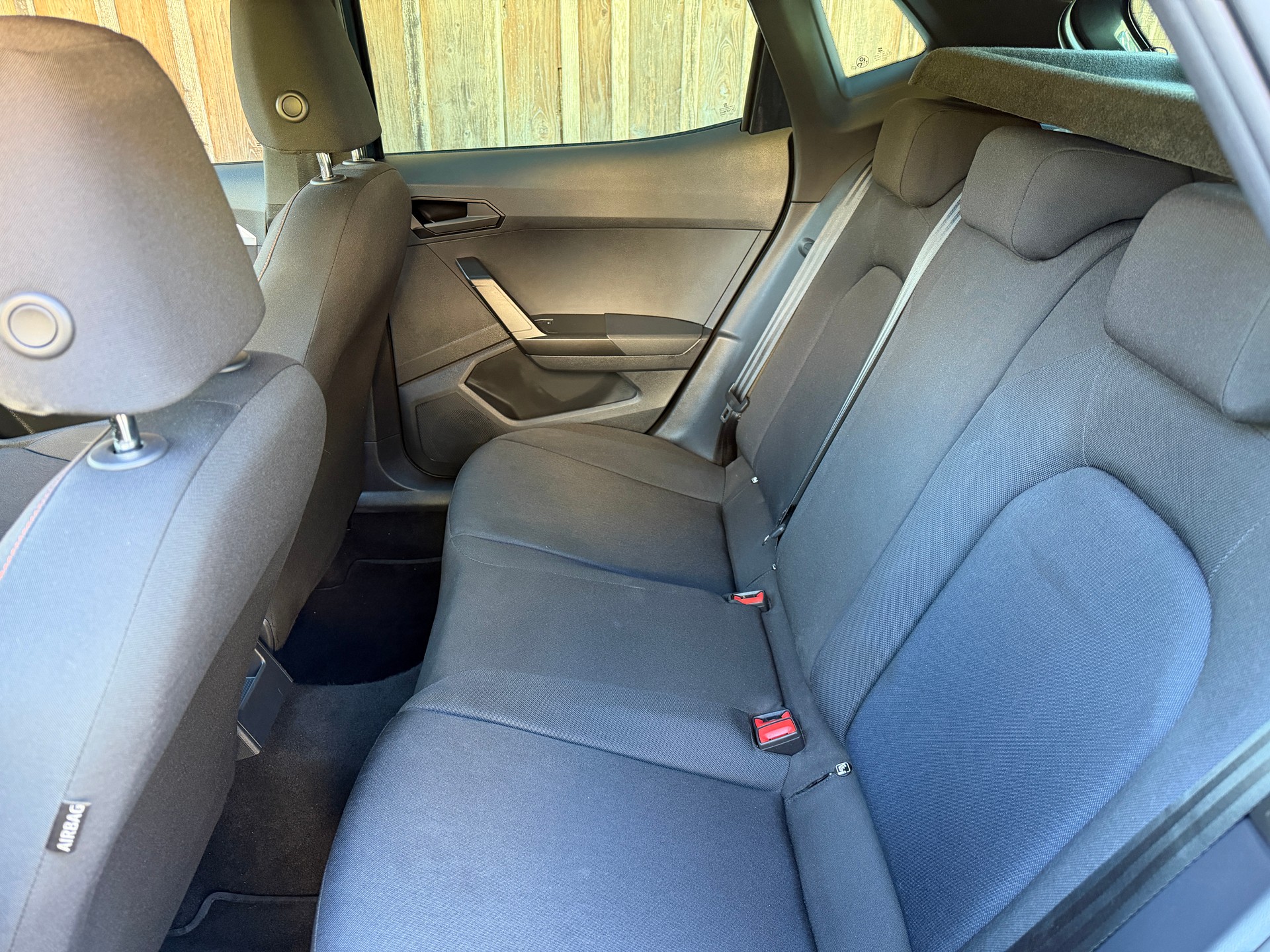 SEAT Ibiza 1.0 EcoTSI FR-image-6