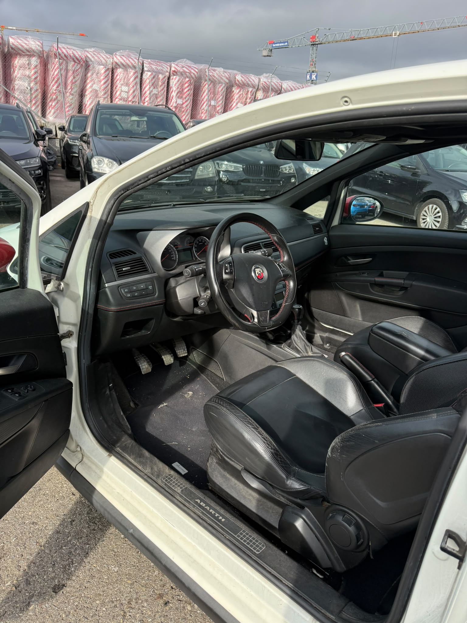 FIAT Punto 1.4 16V Turbo Abarth-image-4