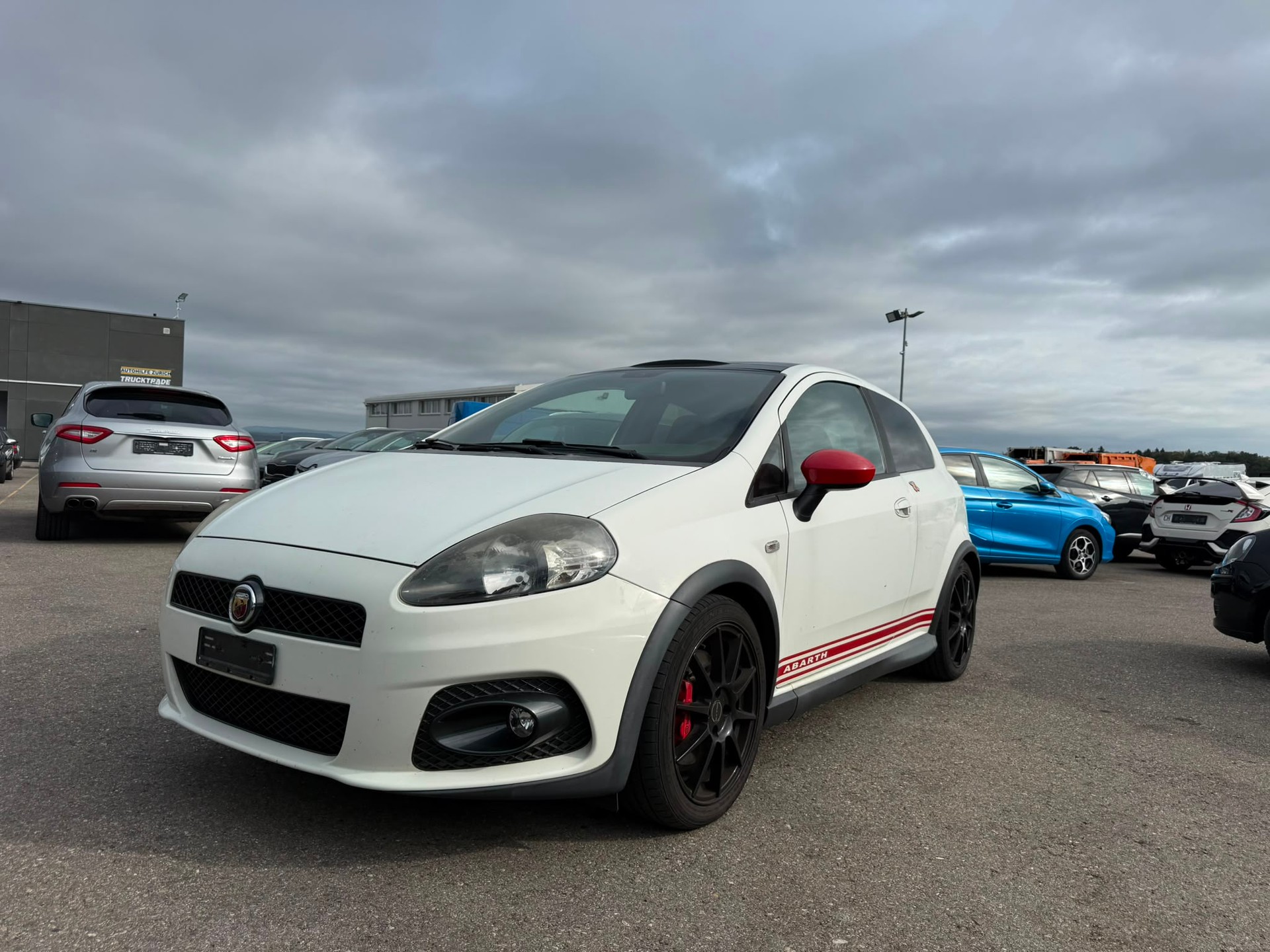 FIAT Punto 1.4 16V Turbo Abarth-image-0