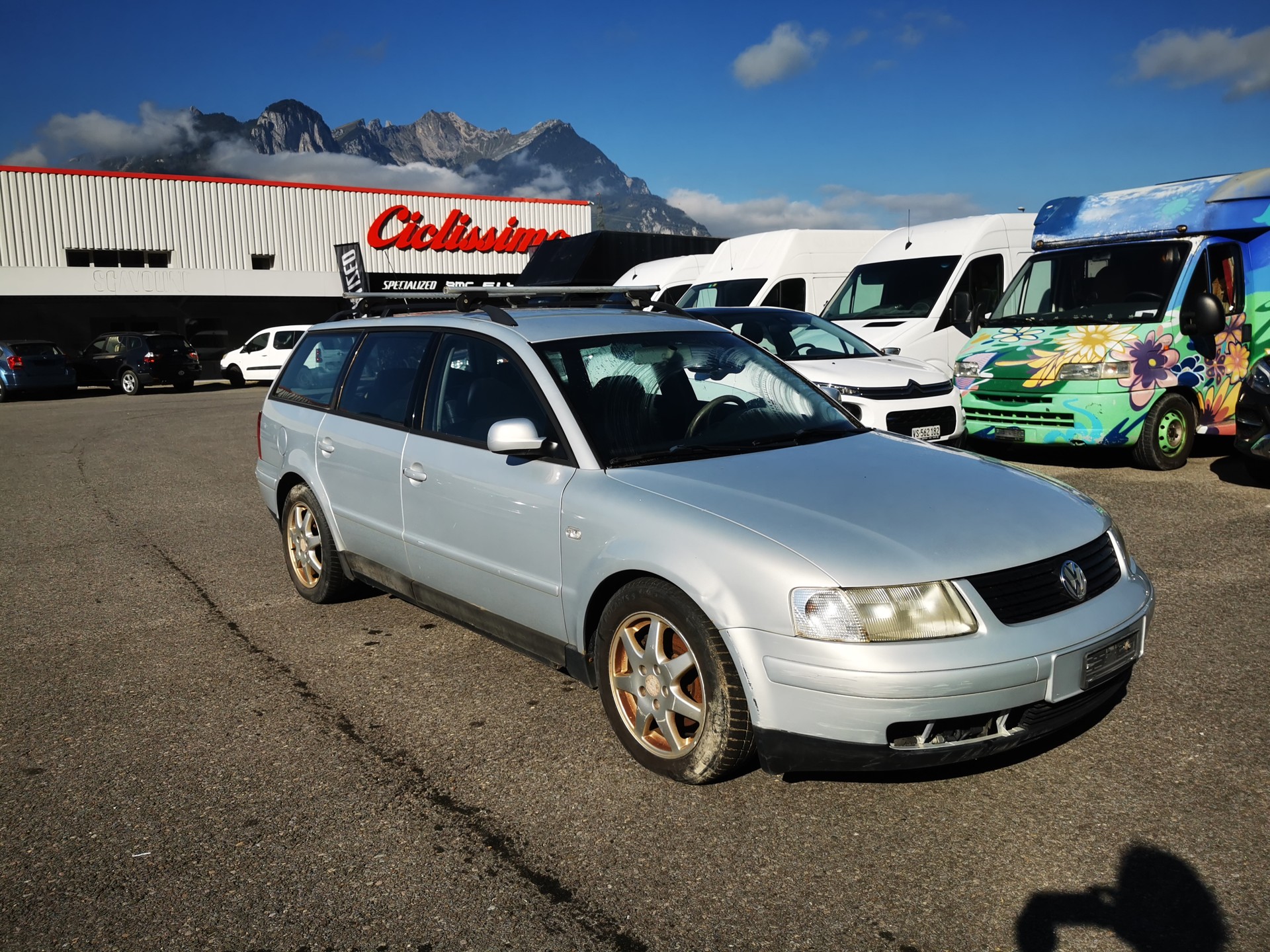 VW Passat Variant 2.8 V6 Comfortline 4Motion-image-2
