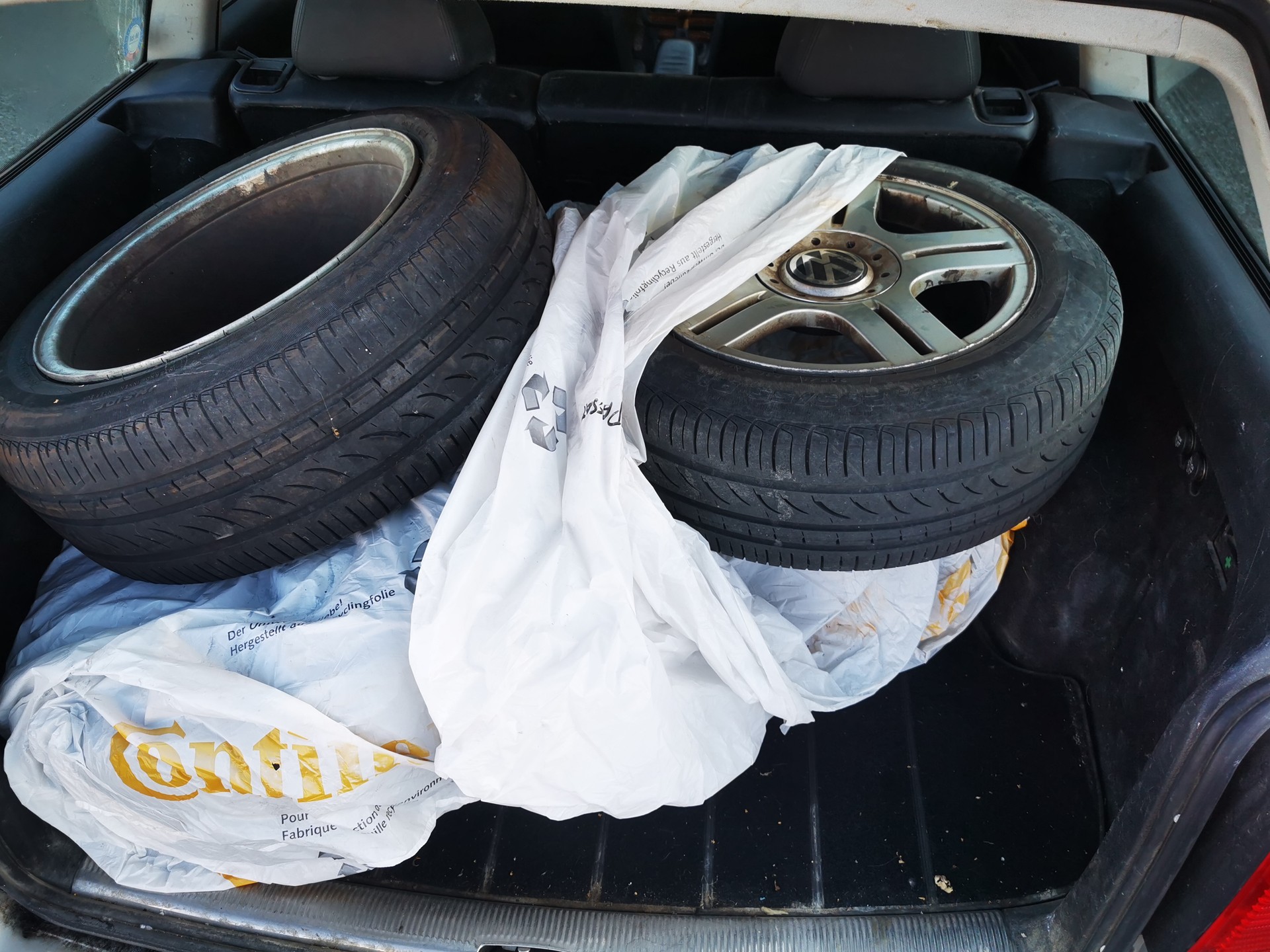 VW Passat Variant 2.8 V6 Comfortline 4Motion-image-7