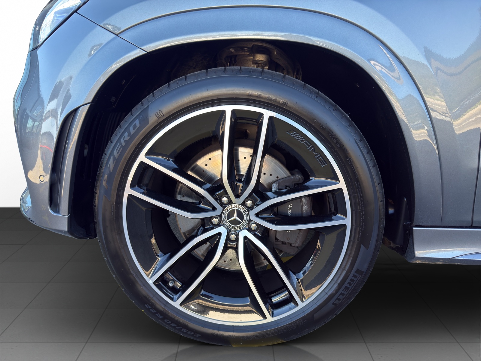MERCEDES-BENZ GLE 400 d 4Matic-image-6