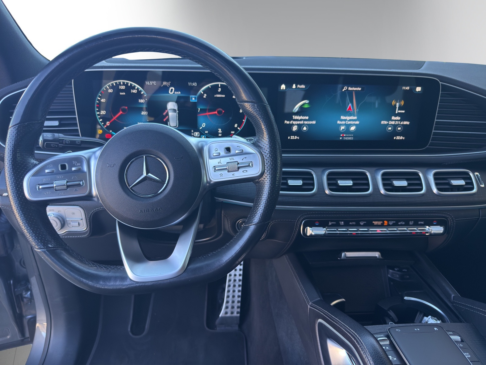 MERCEDES-BENZ GLE 400 d 4Matic-image-11