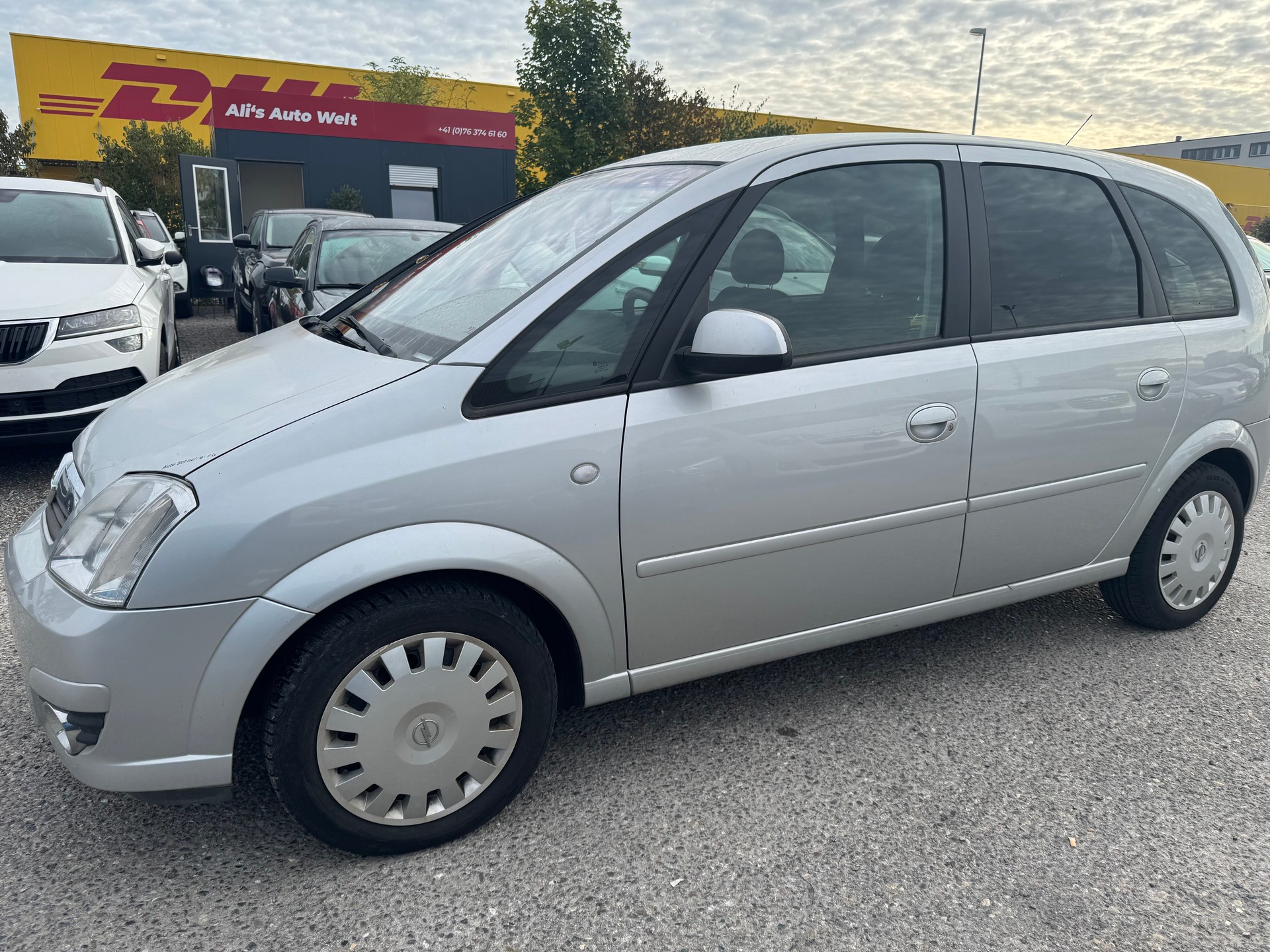 OPEL Meriva 1.6i-16 TP (Essentia)-image-1