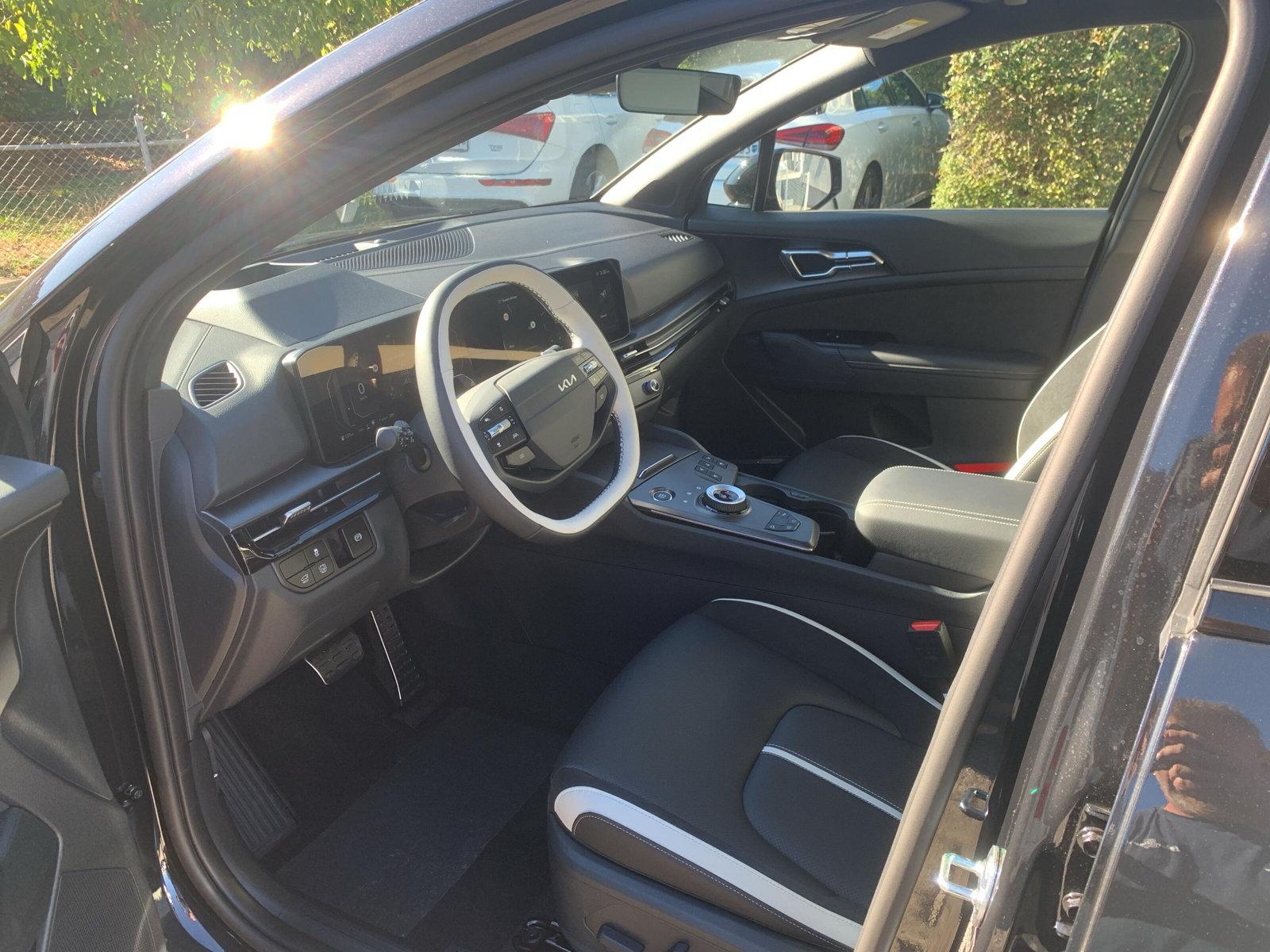 KIA Sportage 1.6 T-GDi Hybrid GT-Line-image-4