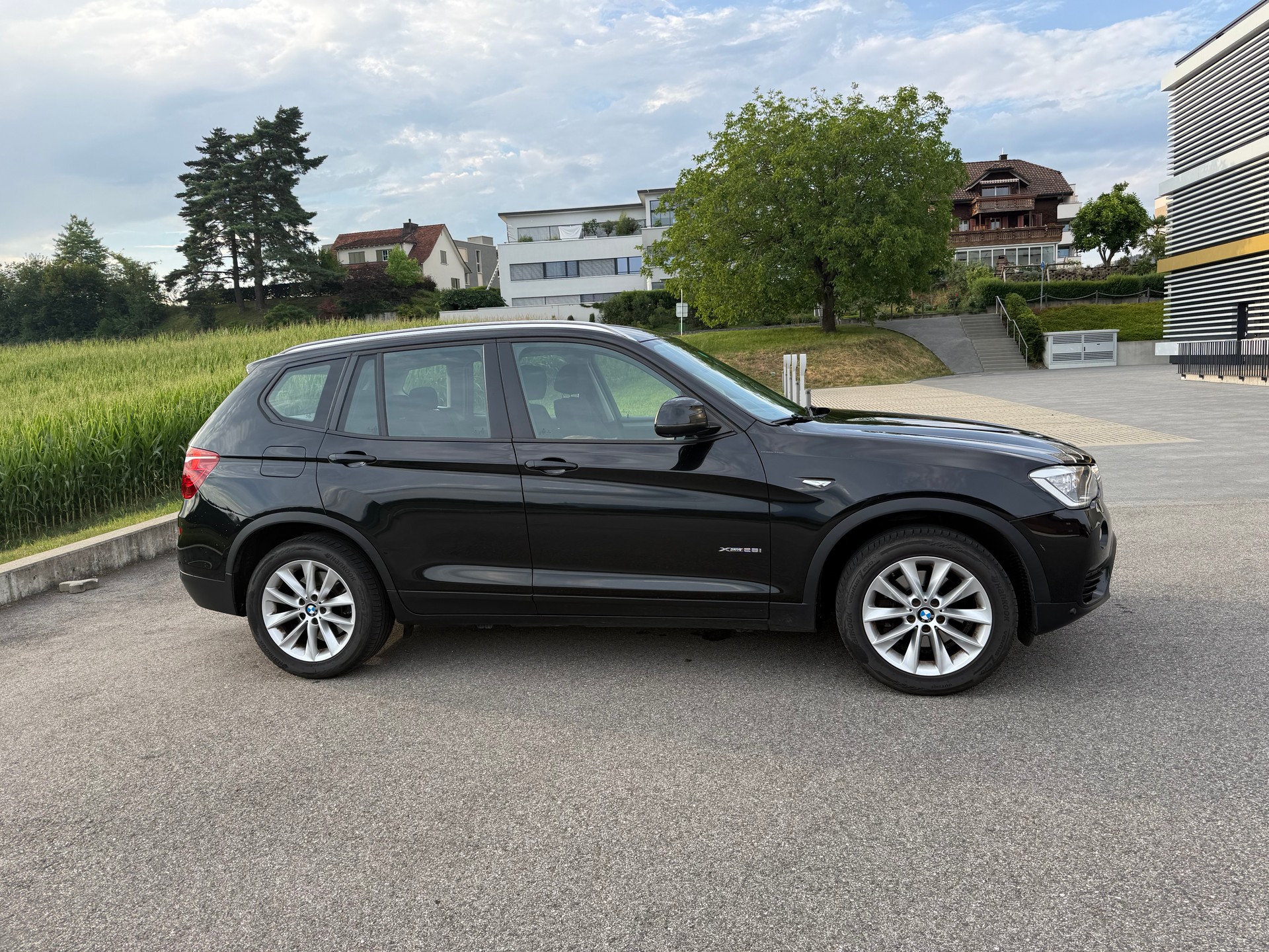 BMW X3 xDrive 28i xLine Steptronic-image-2