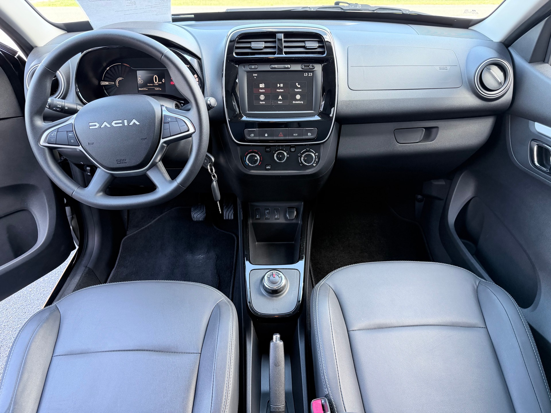 DACIA Spring 27 kWh Expression+++PREISWERTE ELEKTROMOBILITÄT+++MIT SCHNELLADER+++-image-6