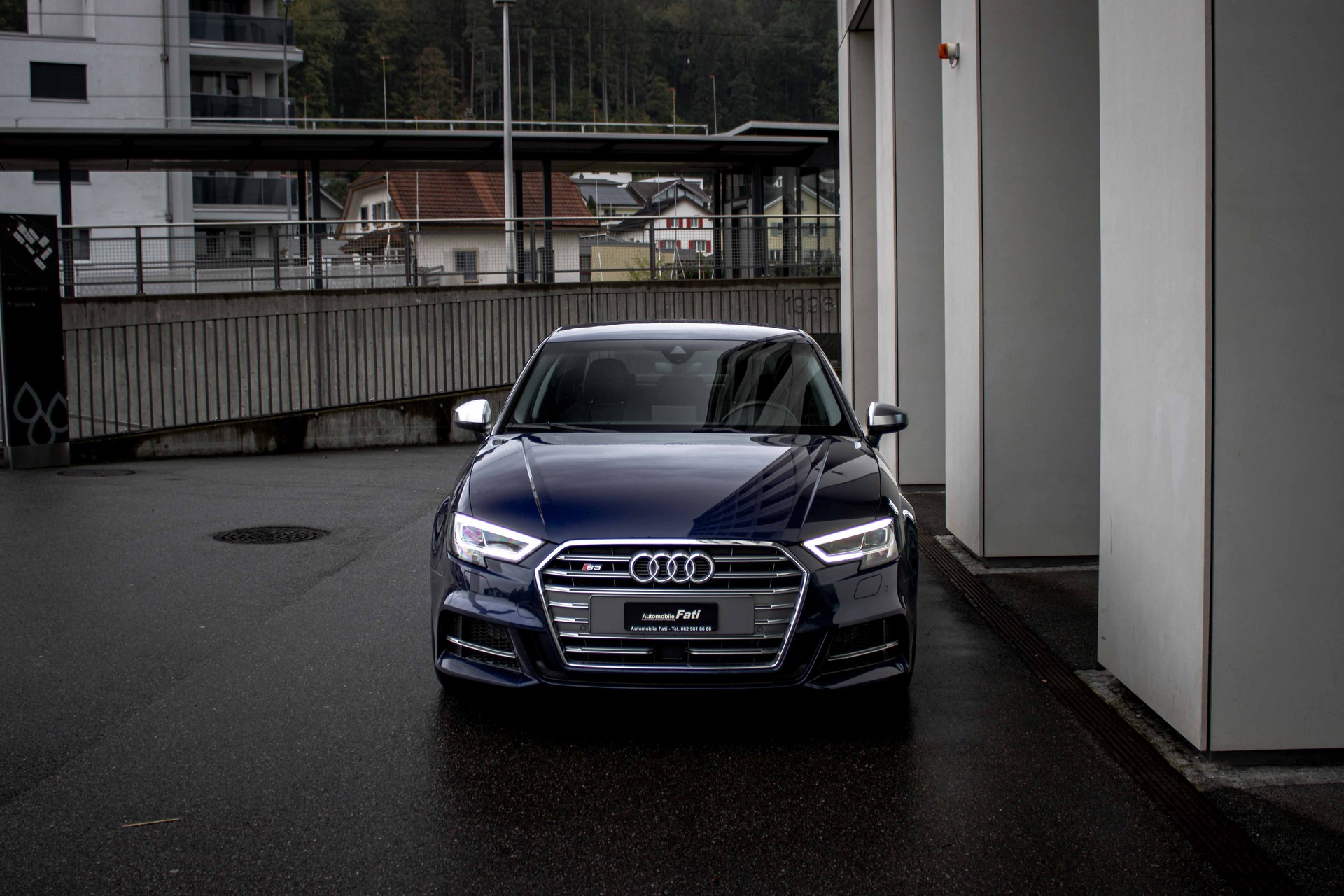 AUDI S3 Limousine 2.0 TFSI quattro S-tronic-image-2