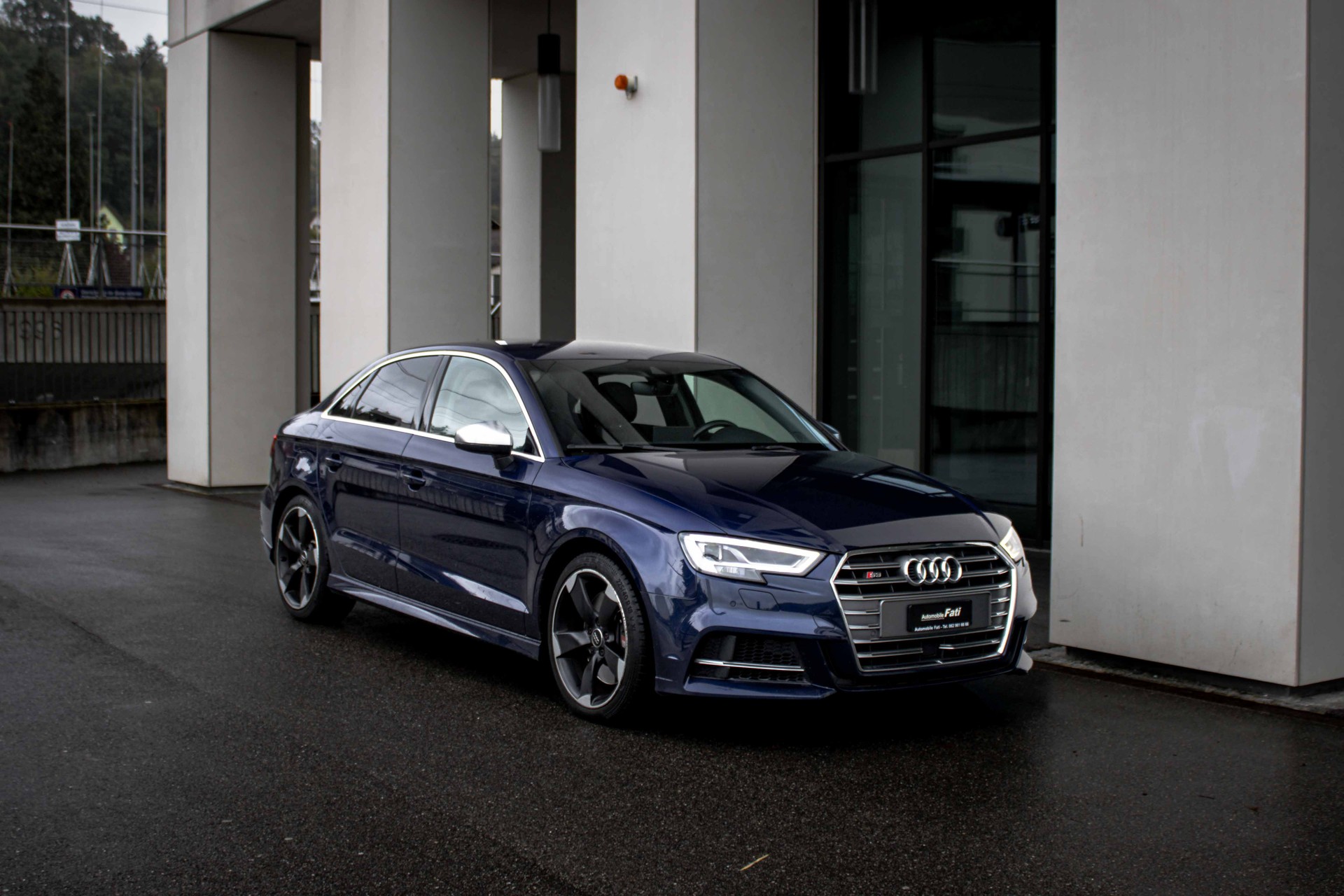 AUDI S3 Limousine 2.0 TFSI quattro S-tronic-image-4