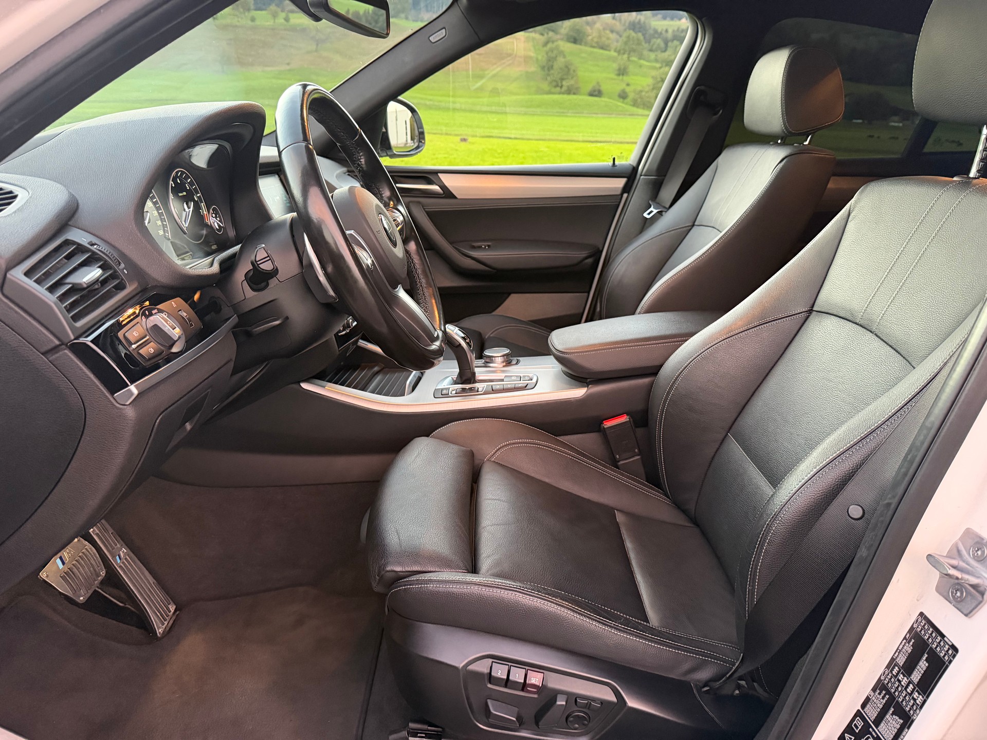BMW X4 xDrive 28i M Sport Steptronic-image-8