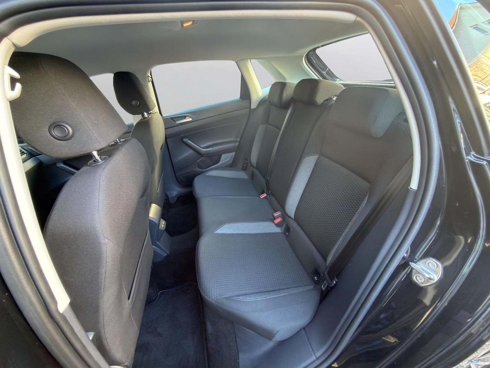 VW Polo 1.0 TSI Life DSG-image-10