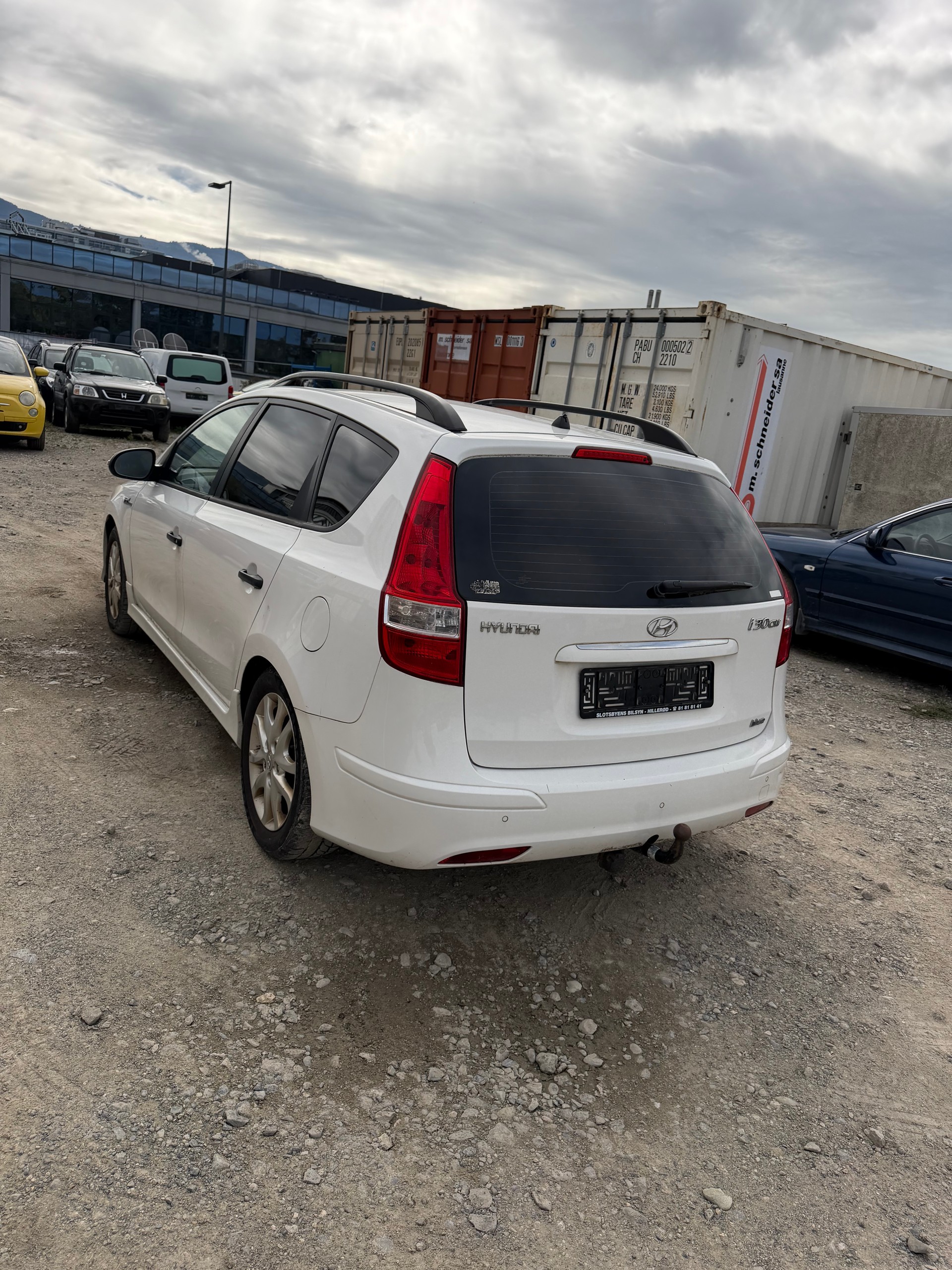 HYUNDAI i30 Wagon 1.6 CRDi Style-image-12