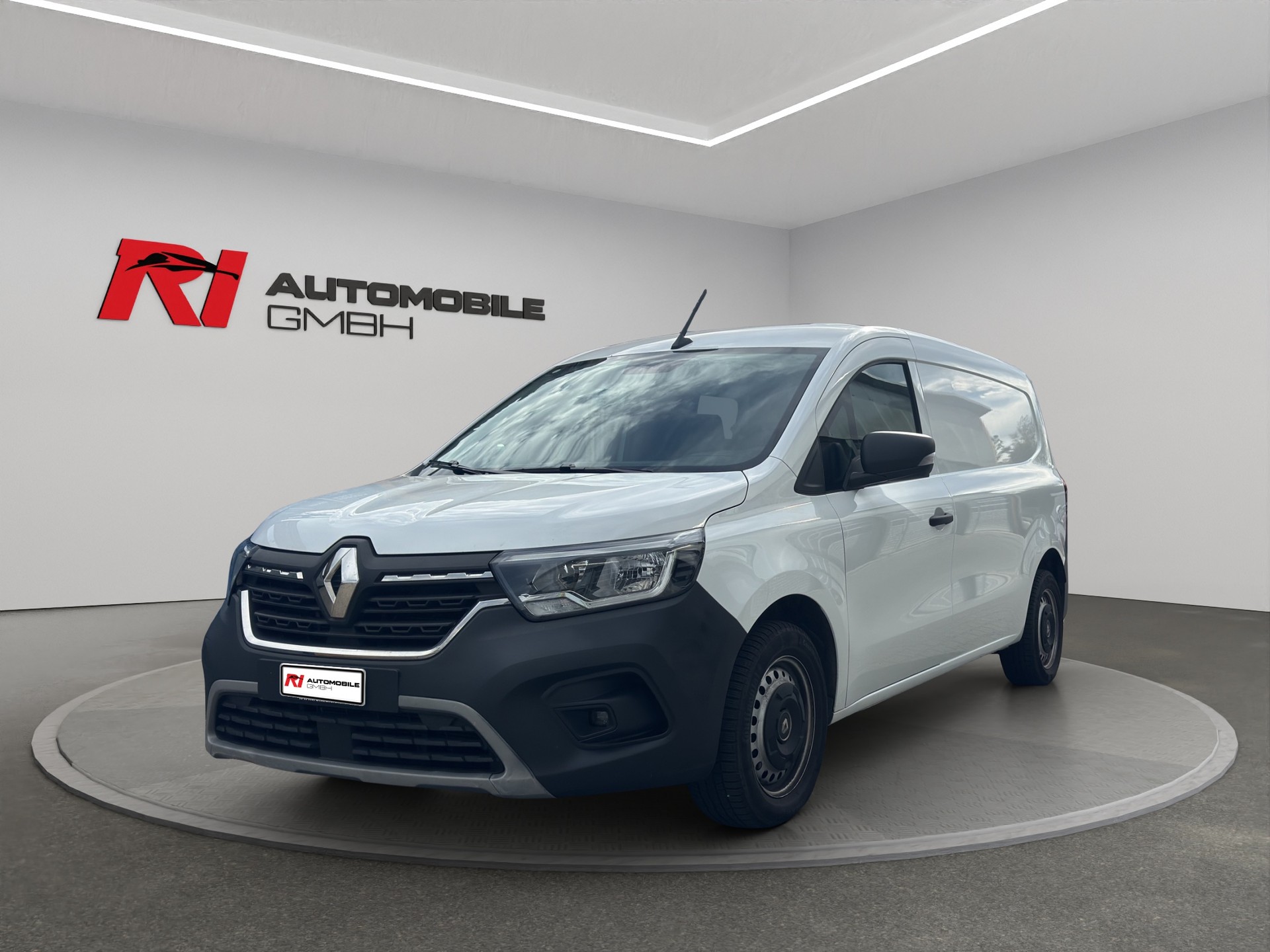 RENAULT Kangoo Van 1.5 dCi Standard L2 95 Maxi-image-0