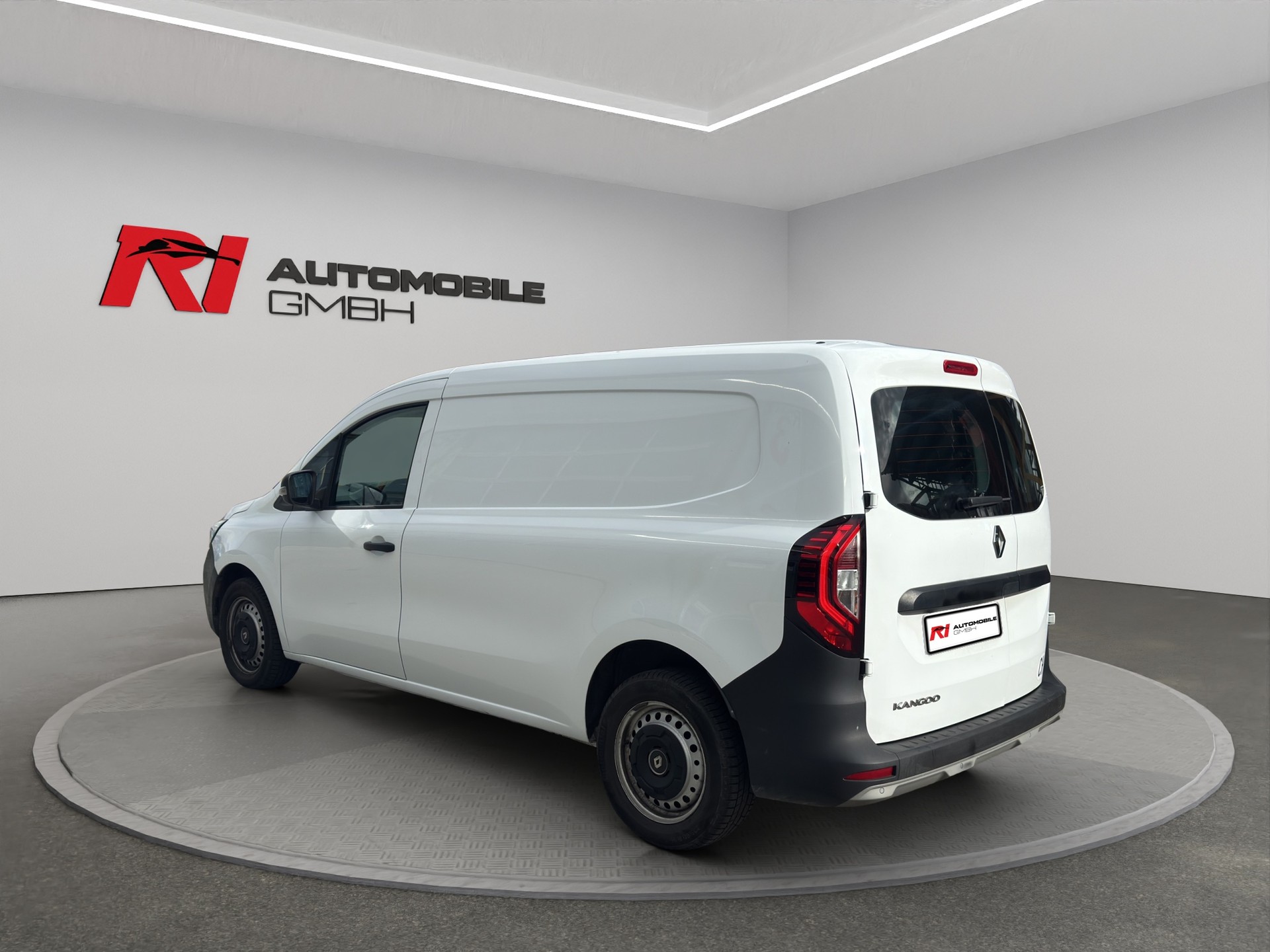 RENAULT Kangoo Van 1.5 dCi Standard L2 95 Maxi-image-3