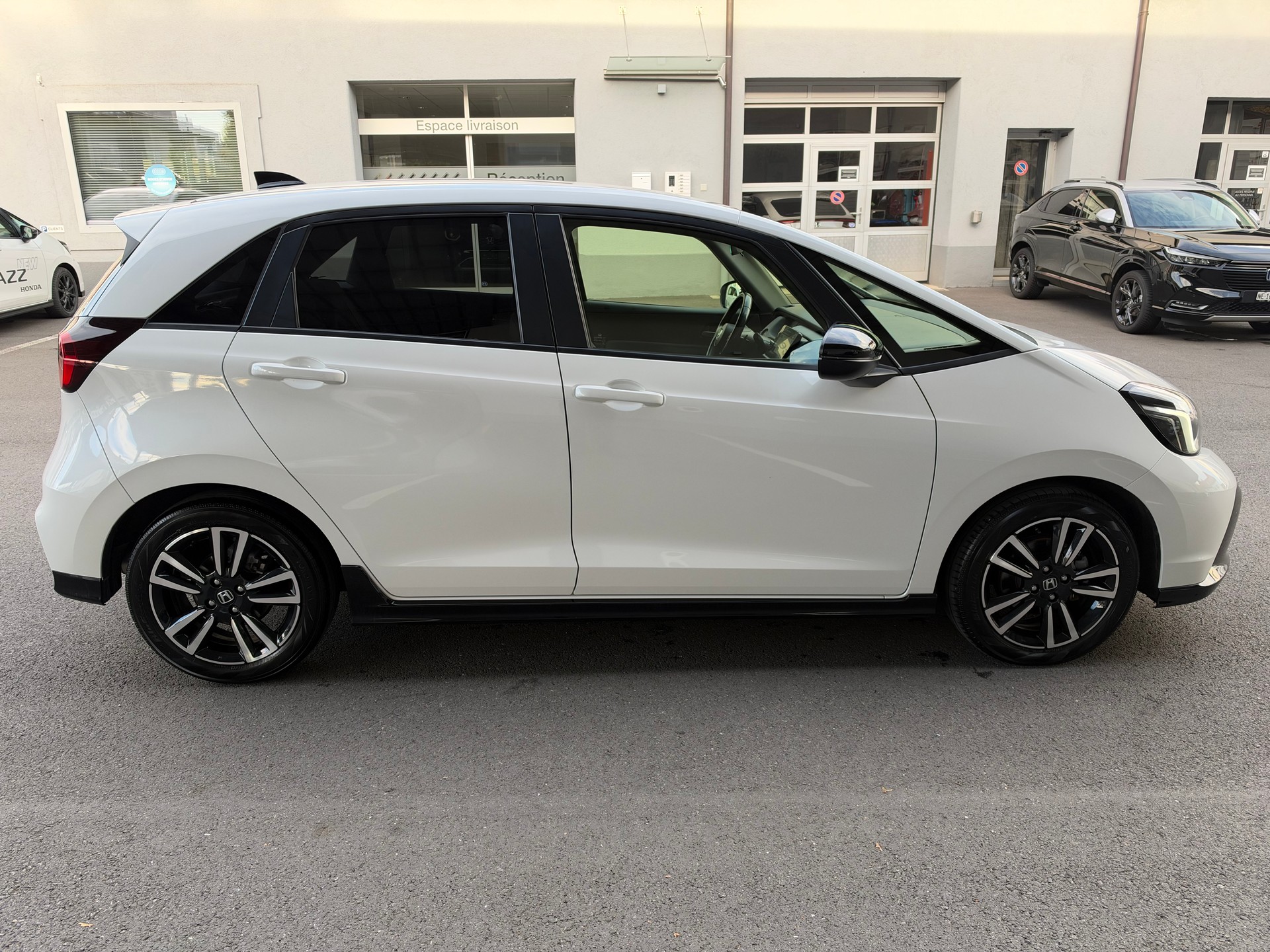 HONDA Jazz 1.5i-MMD Advance Sport E-CVT-image-6