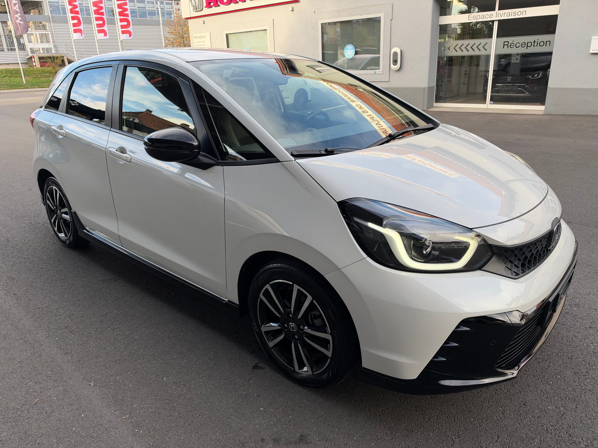 HONDA Jazz 1.5i-MMD Advance Sport E-CVT-image-4