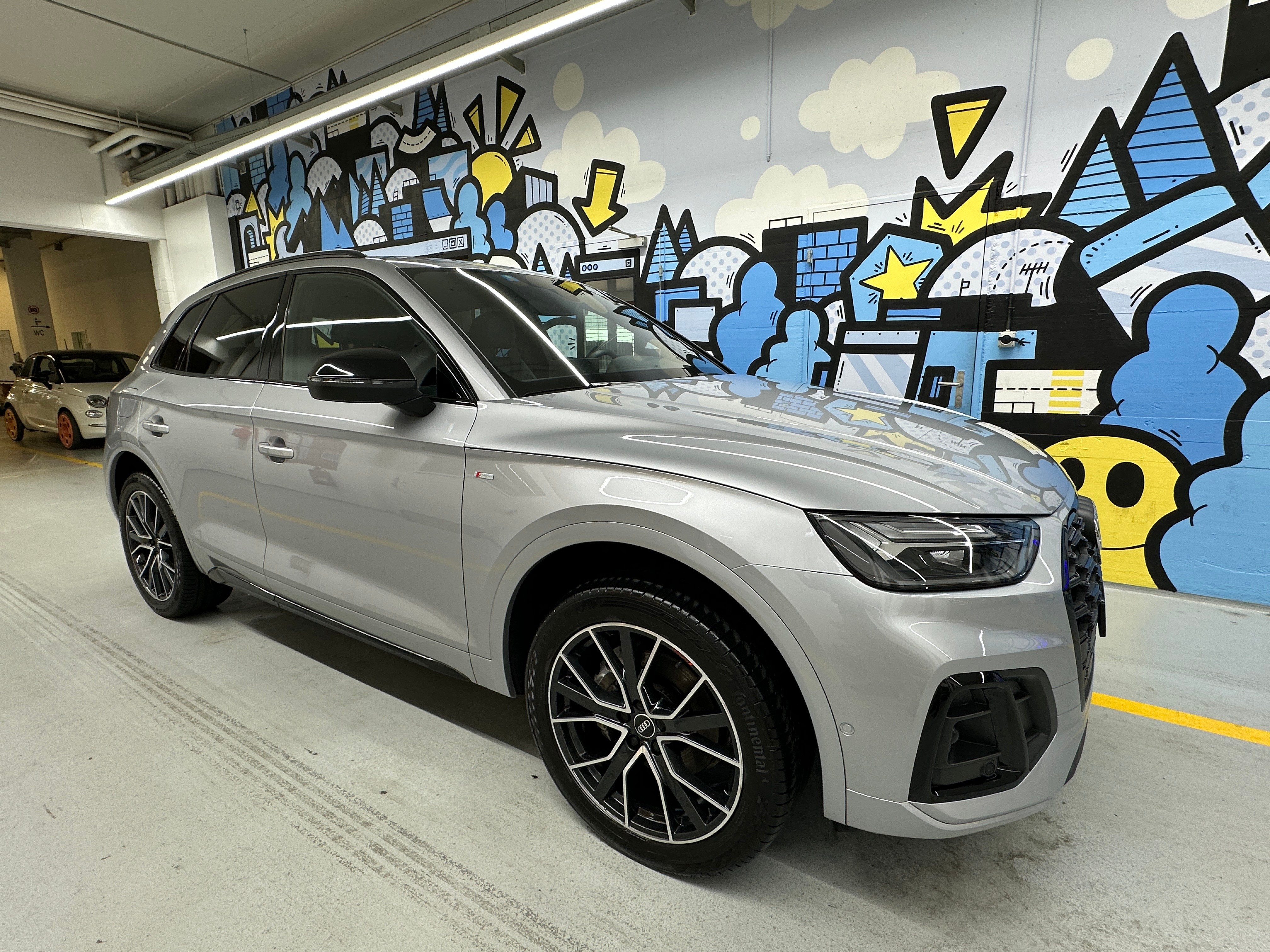 Car photo