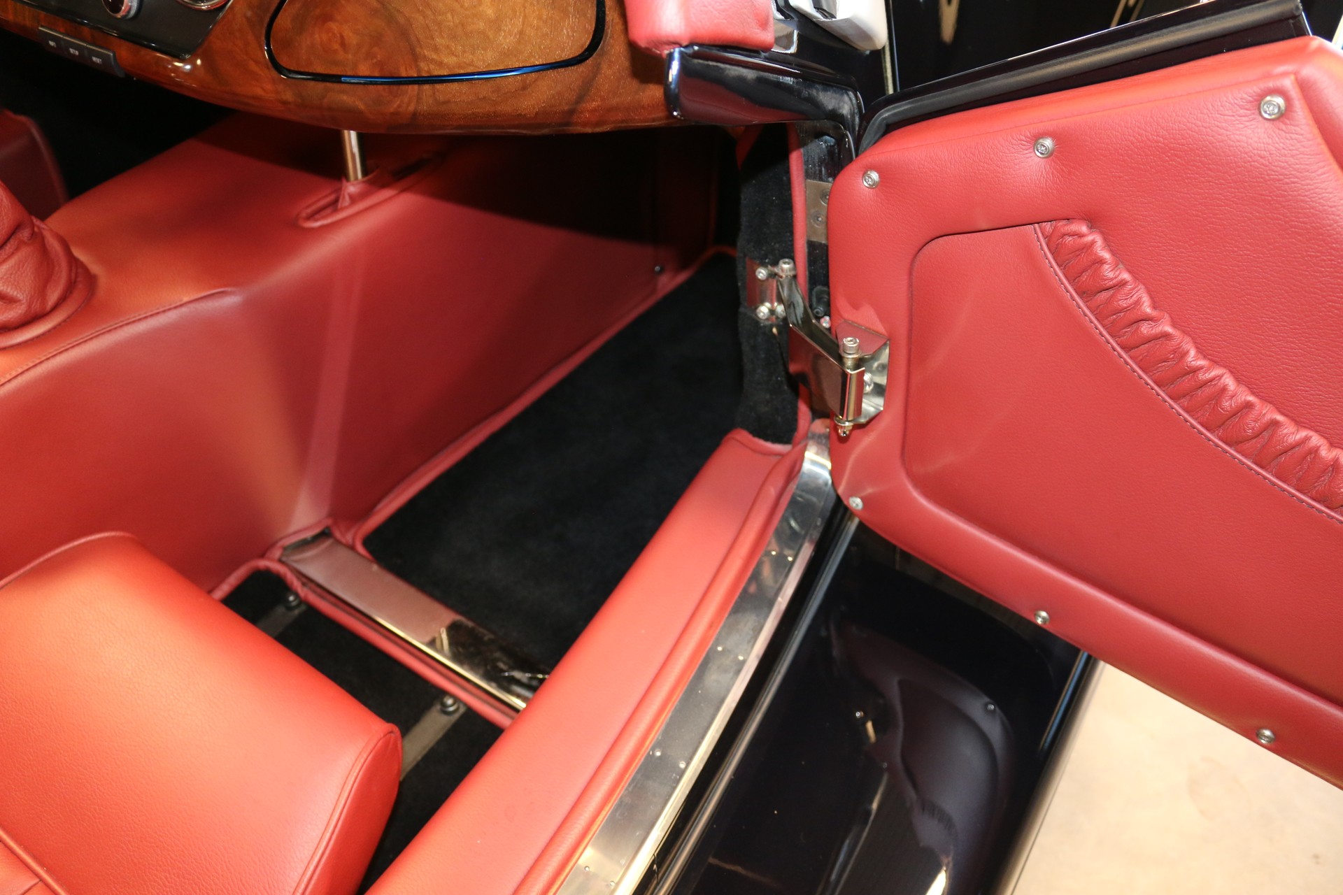 MORGAN Roadster 3.7 V6 Swiss Pack-image-8