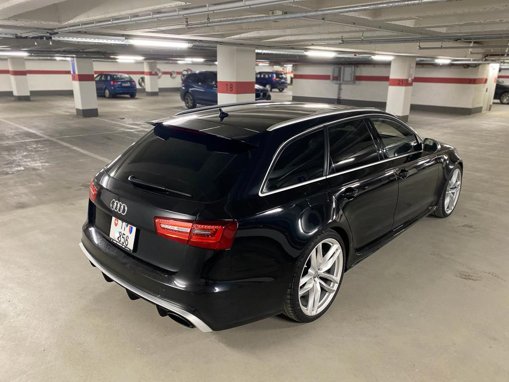 AUDI RS6 Avant 4.0 TFSI V8 quattro Tiptronic-image-1