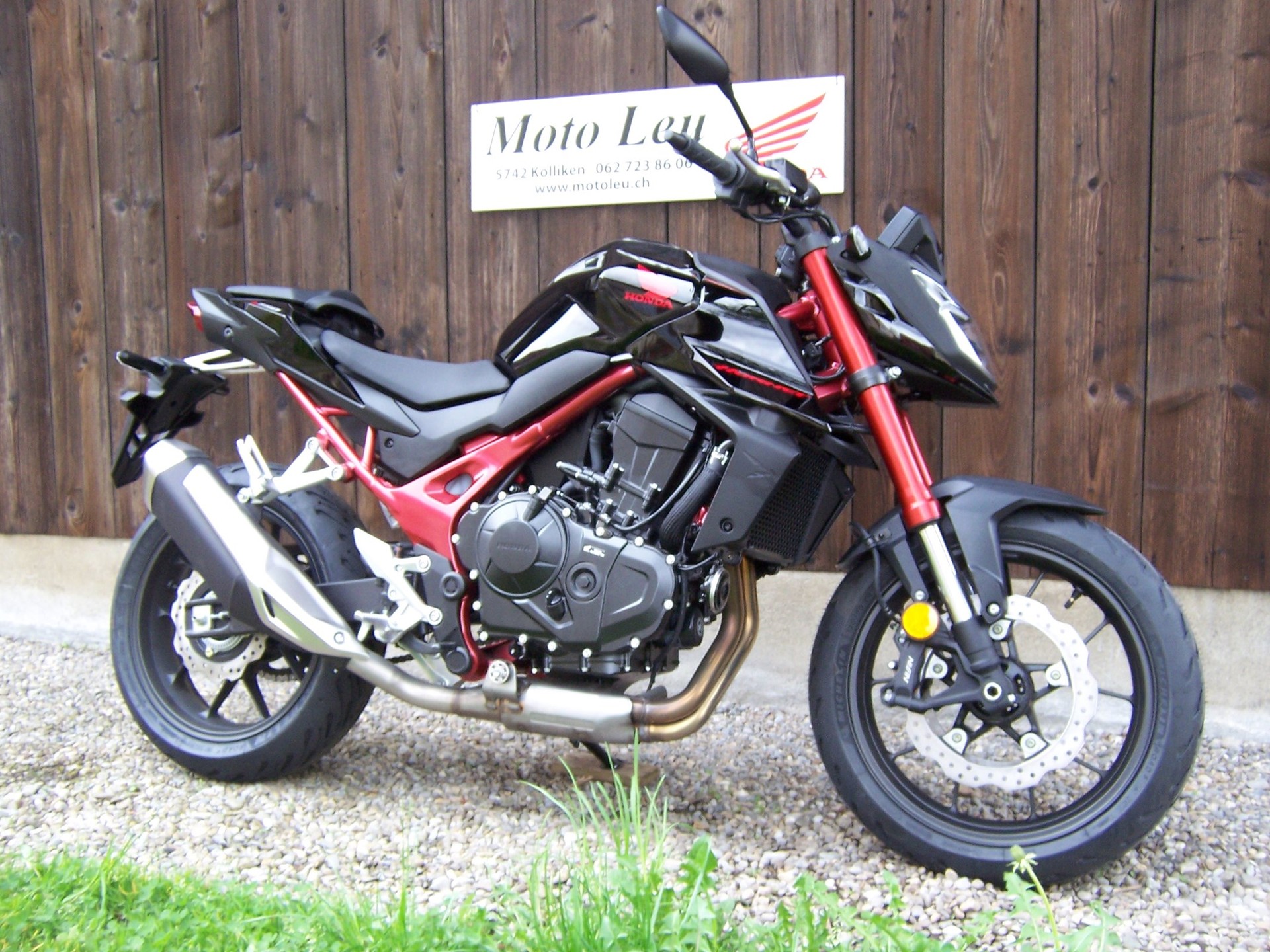 HONDA CB 750 Hornet-image-11