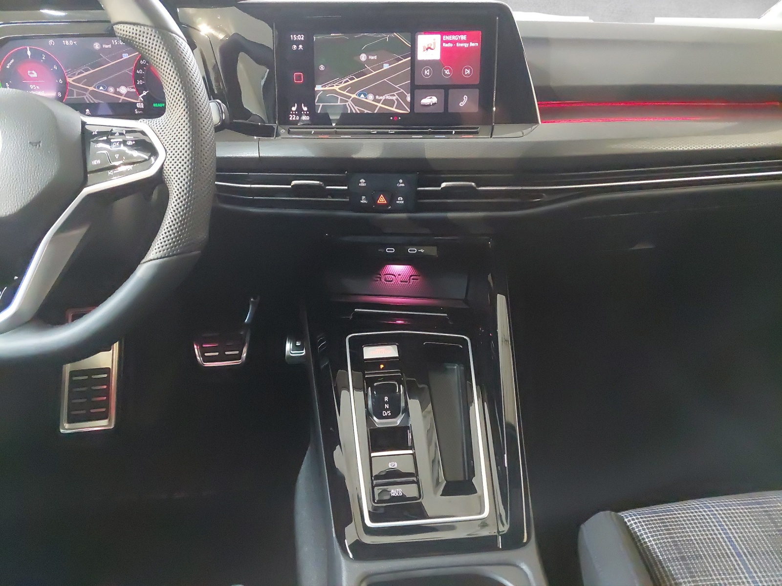 VW Golf 1.4 TSI PHEV GTE-image-7