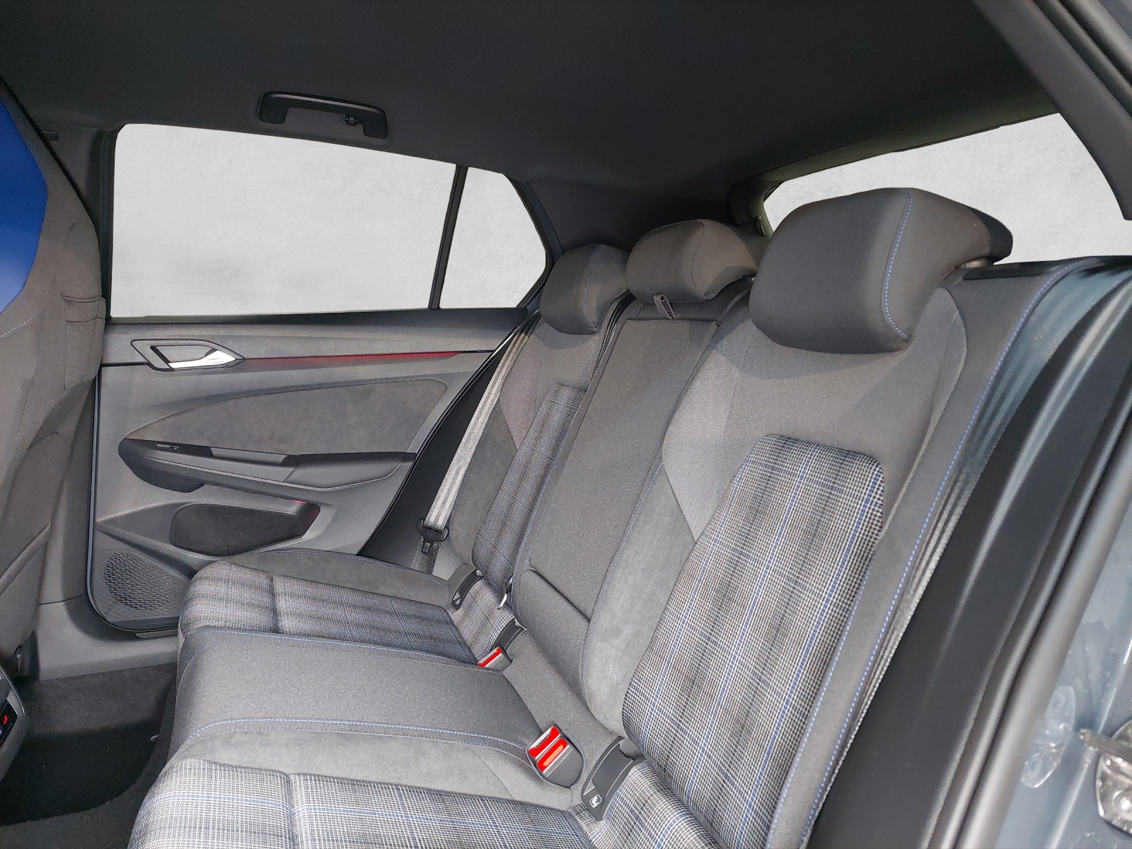 VW Golf 1.4 TSI PHEV GTE-image-8