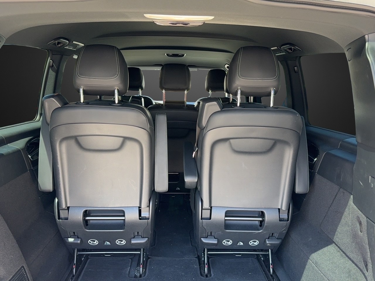 MERCEDES-BENZ V 300 d lang Avantgarde 4Matic 9G-Tronic-image-10