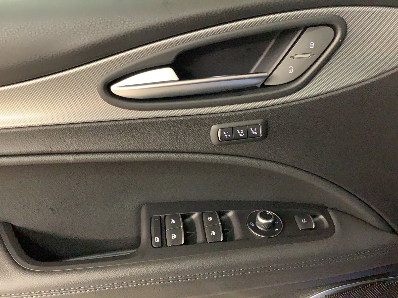 ALFA ROMEO Stelvio 2.0 Q4 280 Veloce-image-12
