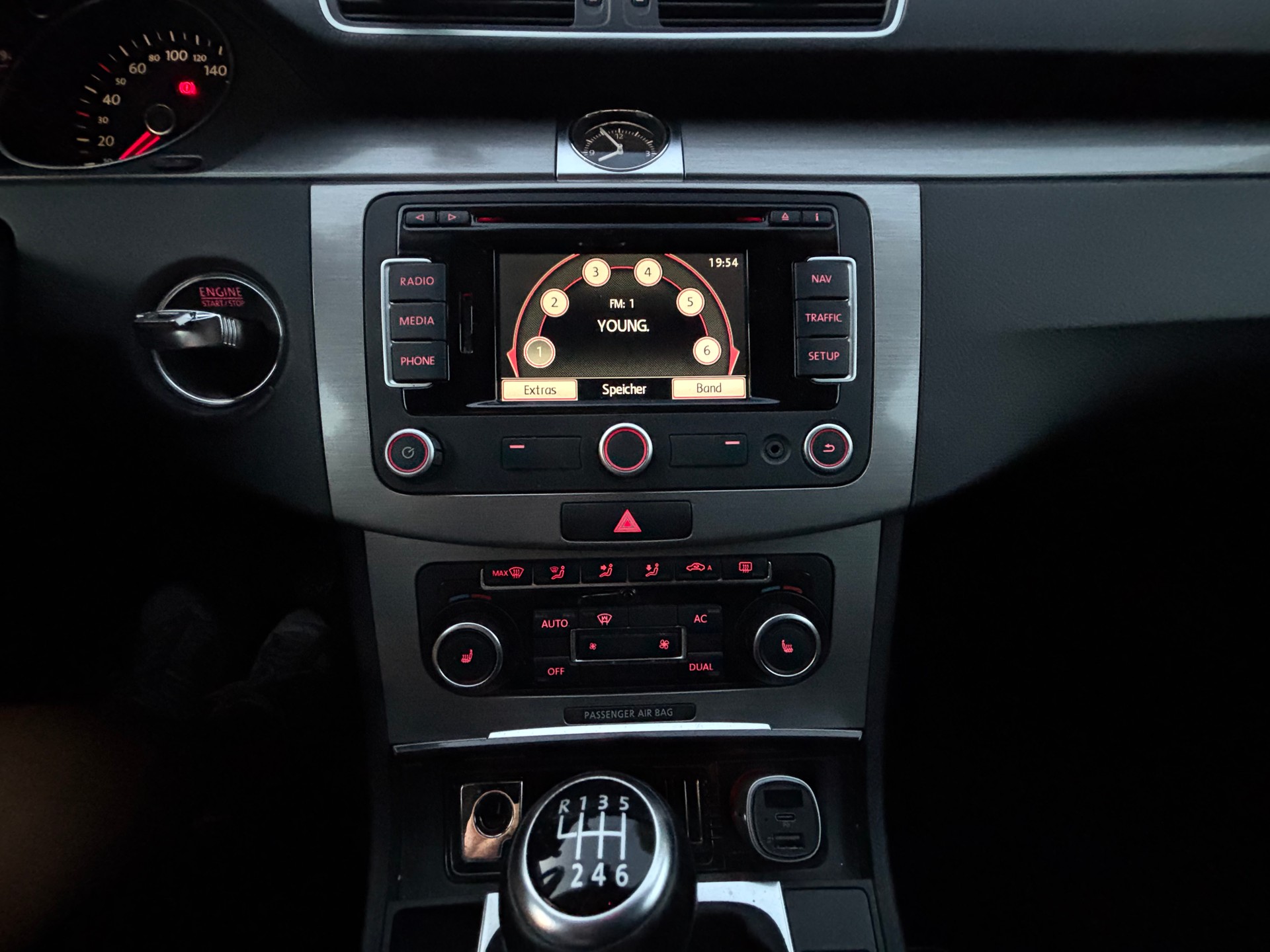 VW Passat Variant 1.8 TSI Comfortline-image-6