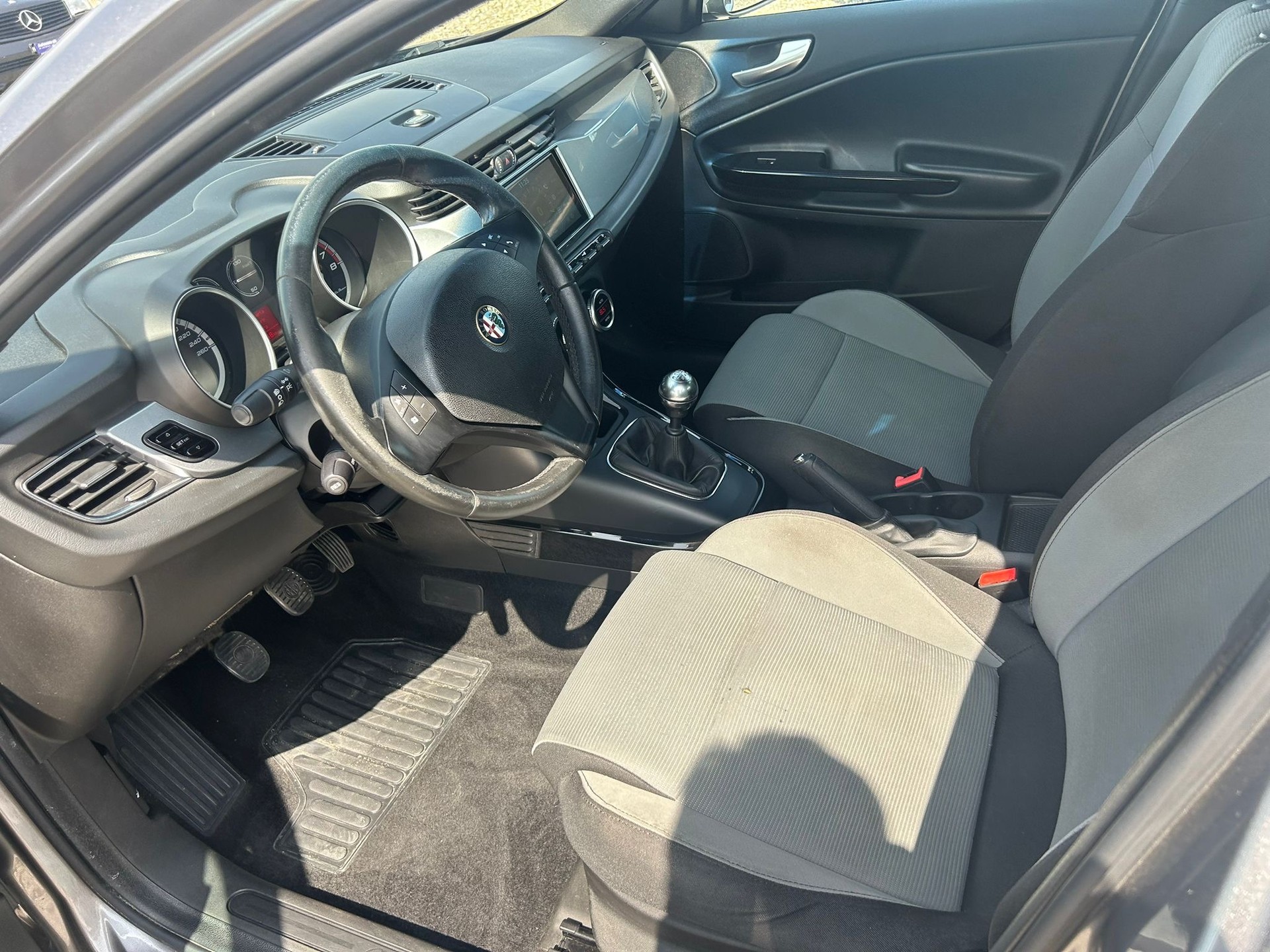 ALFA ROMEO Giulietta 1.4 MultiAir Distinctive-image-7
