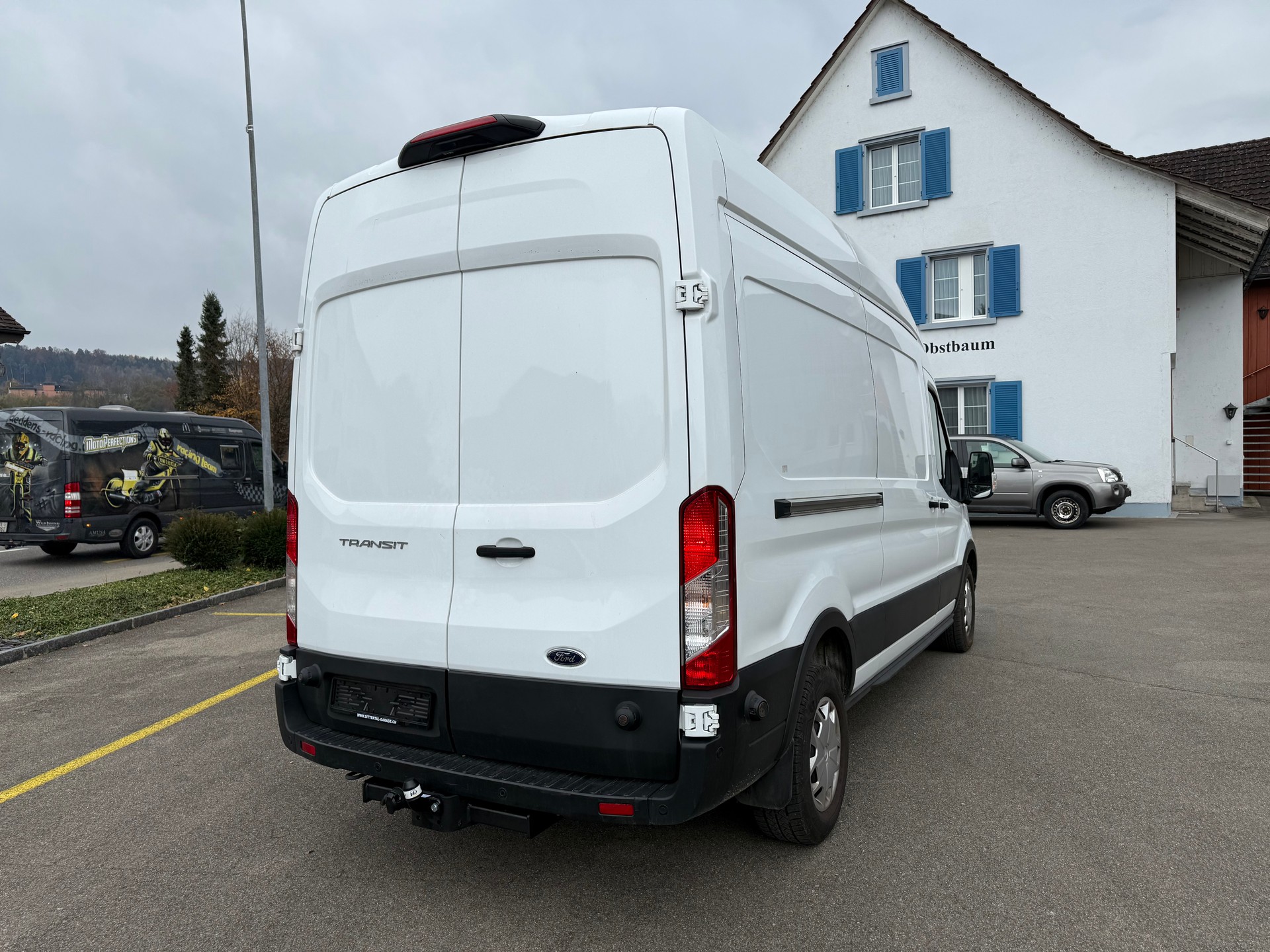 FORD Transit Van 350 L3H3 Trend 2.0 TDCi 130 FWD-showroom-element-3