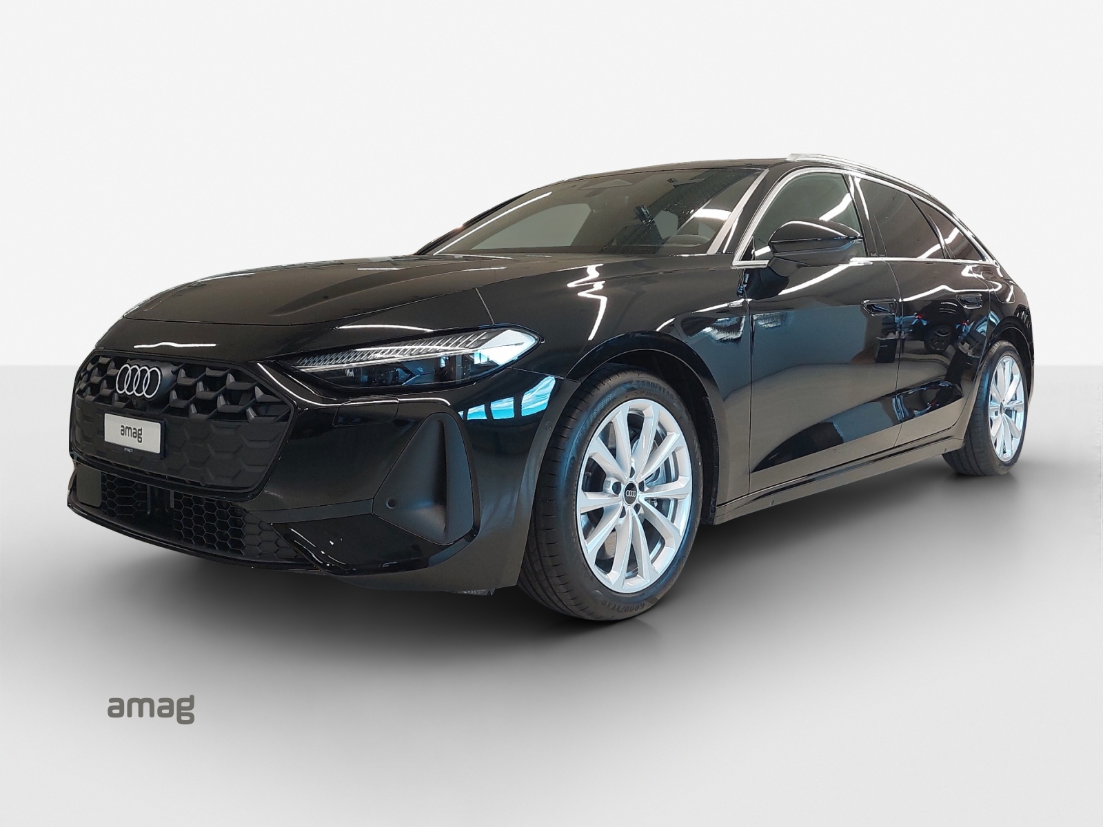 AUDI A5 Avant e-hybrid quattro Attraction 220 kW S tronic-image-0