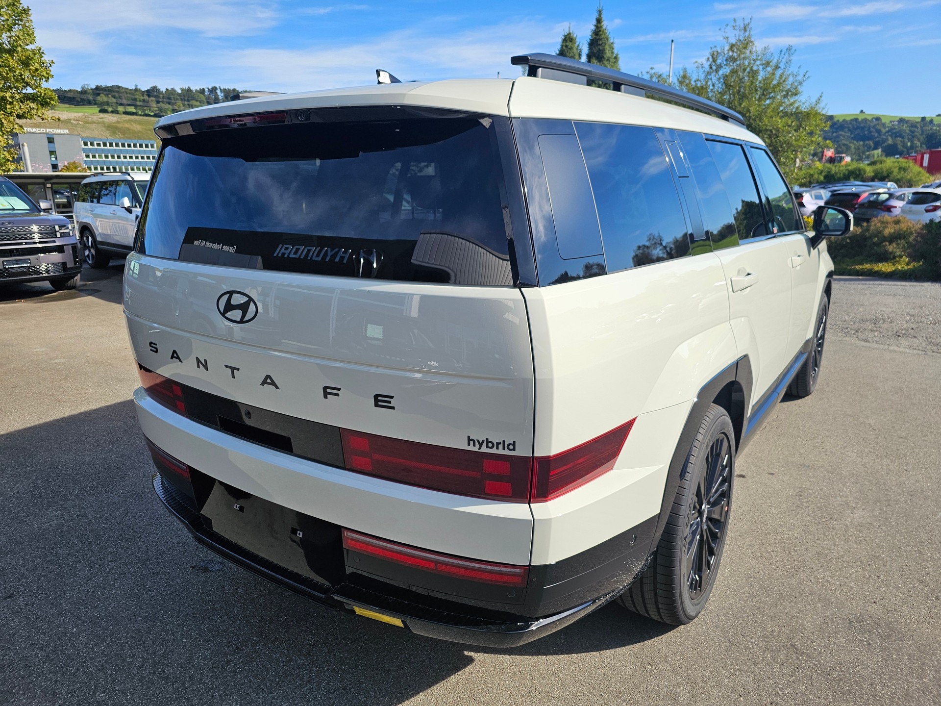 HYUNDAI Santa Fe 1.6 T-GDi HEV Calligraphy 4WD Automatic-image-6