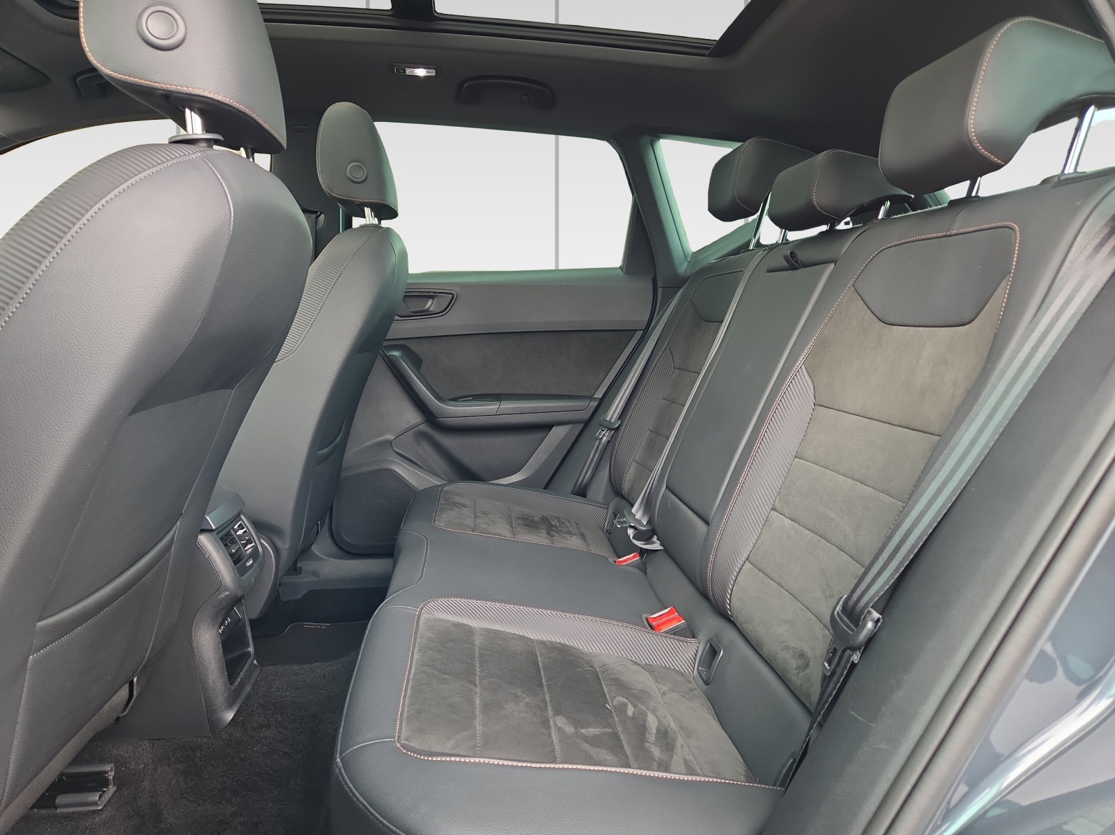 CUPRA Ateca 2.0TSI 4Drive DSG-image-9