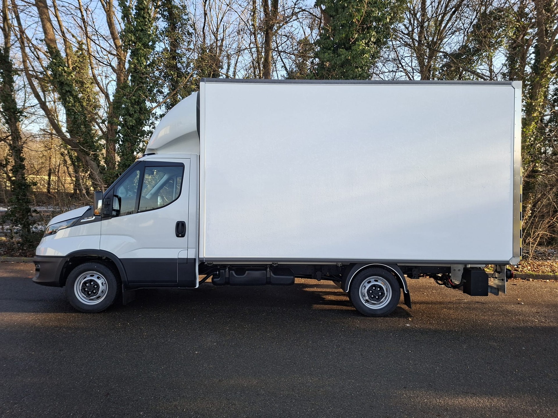IVECO 35S18HA8-image-4