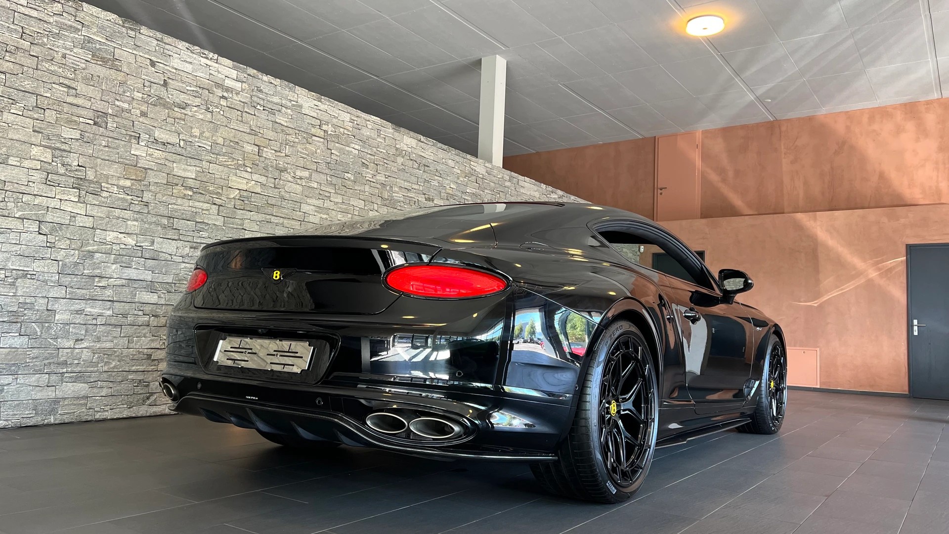 BENTLEY Continental GT 6.0 W12 Speed-image-5
